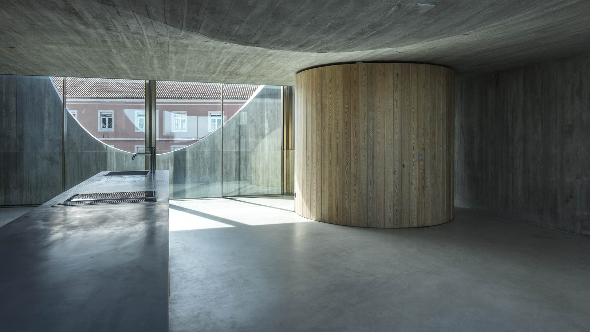 Clear Finish Countertop Protection