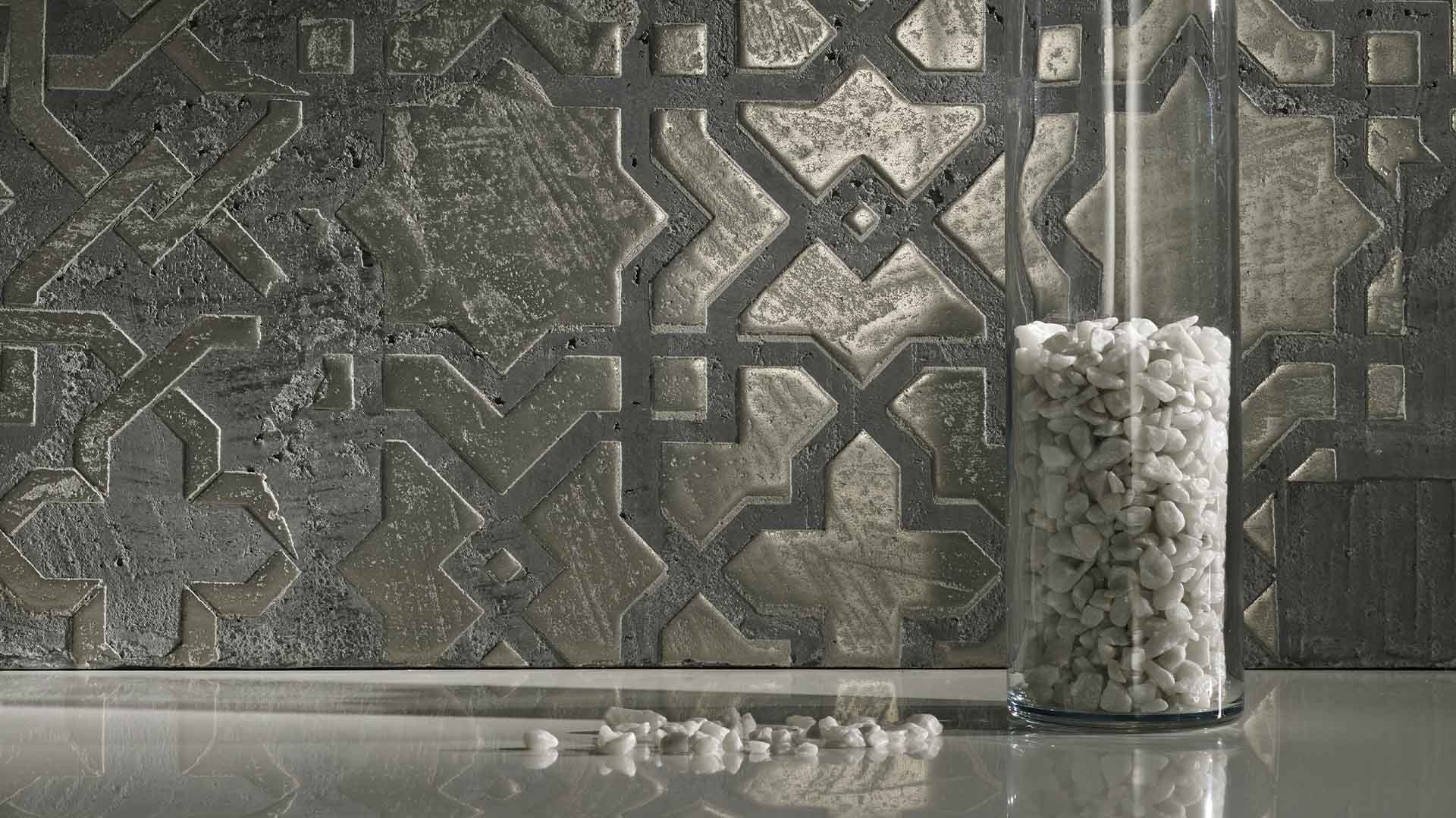 Large Tangier Lattice