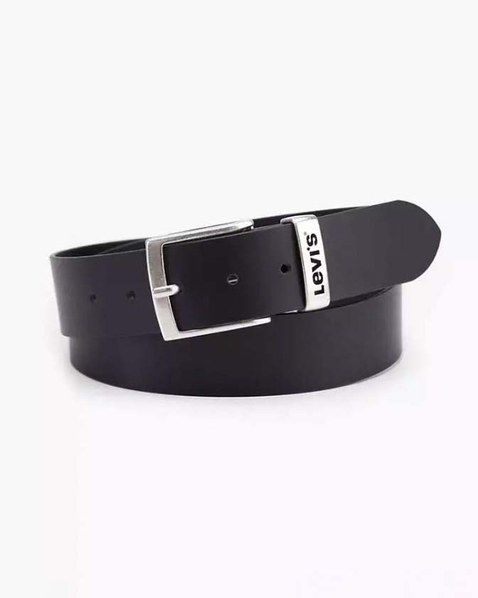 Cintura Levi's nera in vera pelle con passante e fibbia in metallo