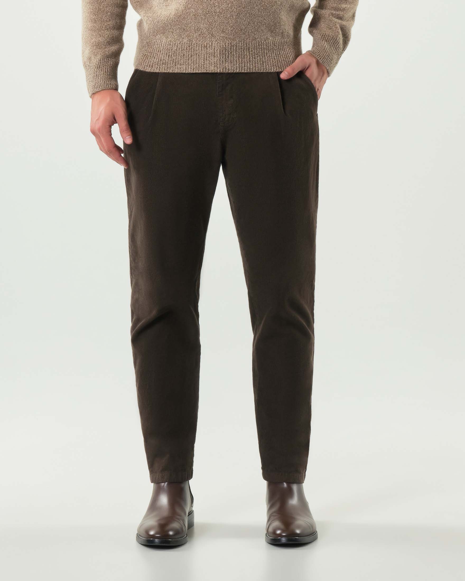 Pantalone chino My Stuff marrone in velluto di cotone stretch a costine image