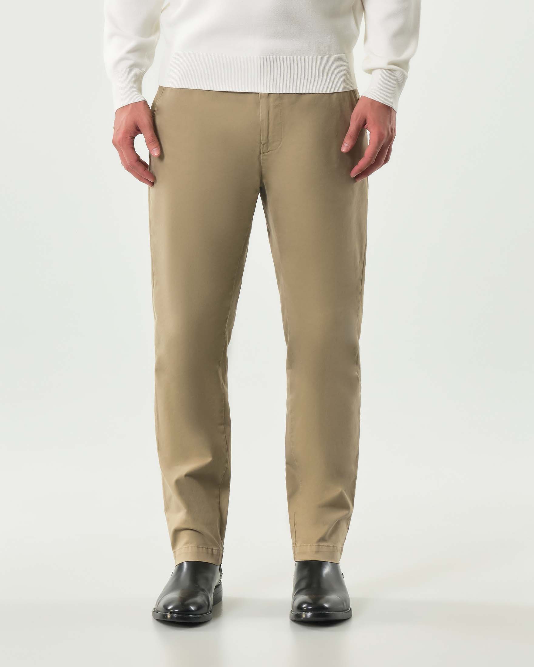 Pantalone chino My Stuff color sabbia tapered-fit in gabardina di cotone stretch image