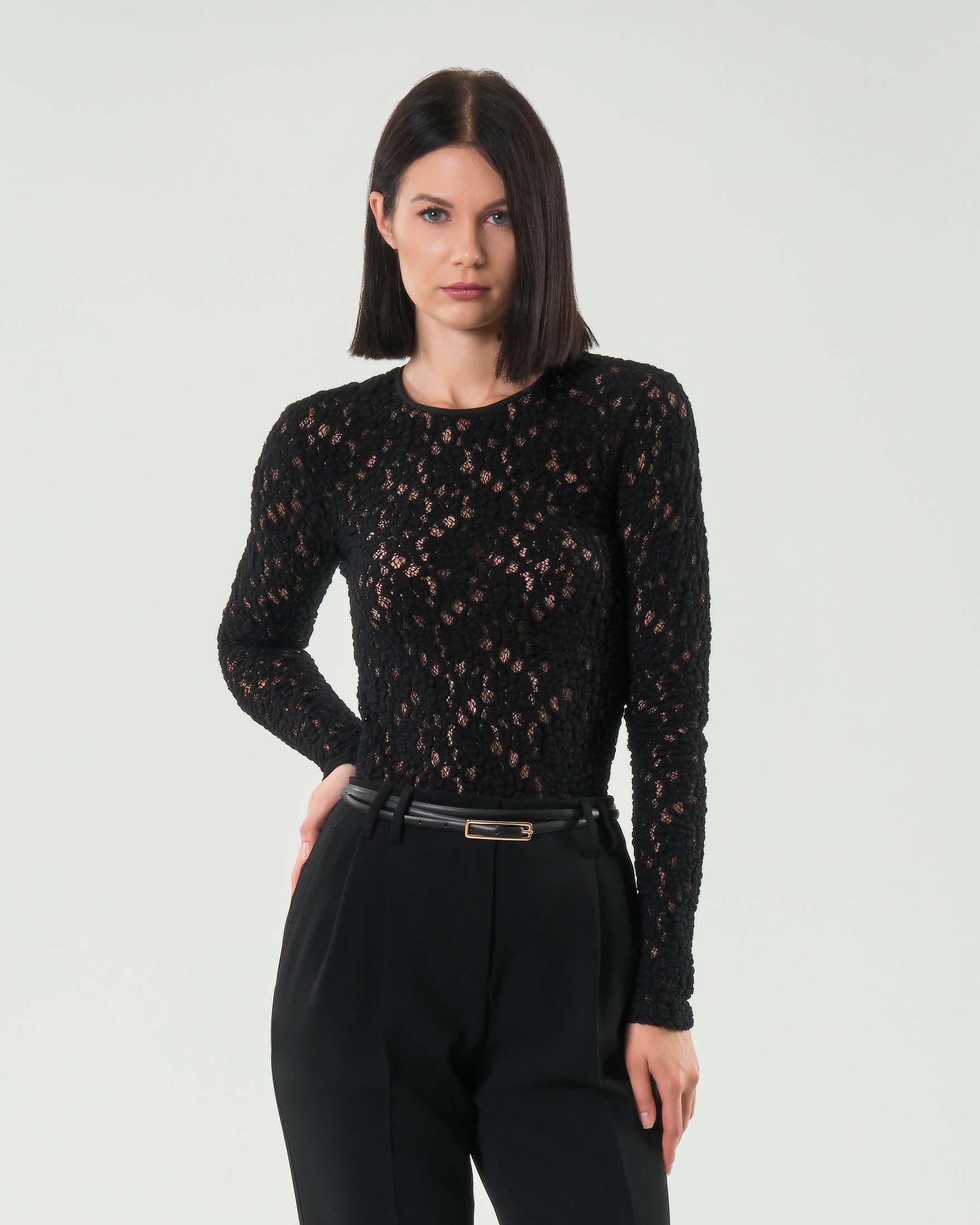 Maglia nera in pizzo di cotone Max Mara Studio dalla linea aderente con maniche lunghe
