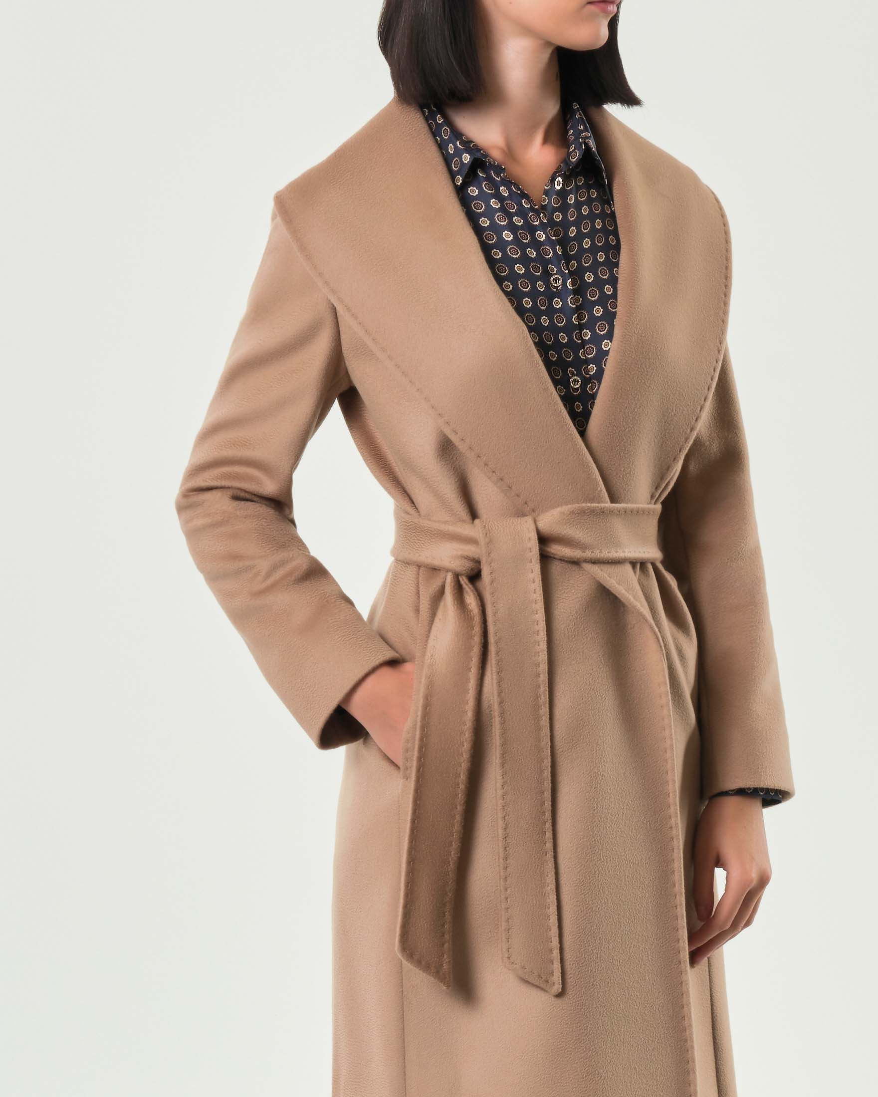 Cappotto color cammello Max Mara Studio in drap di pura lana vergine unito e melange con scollo a scialle image