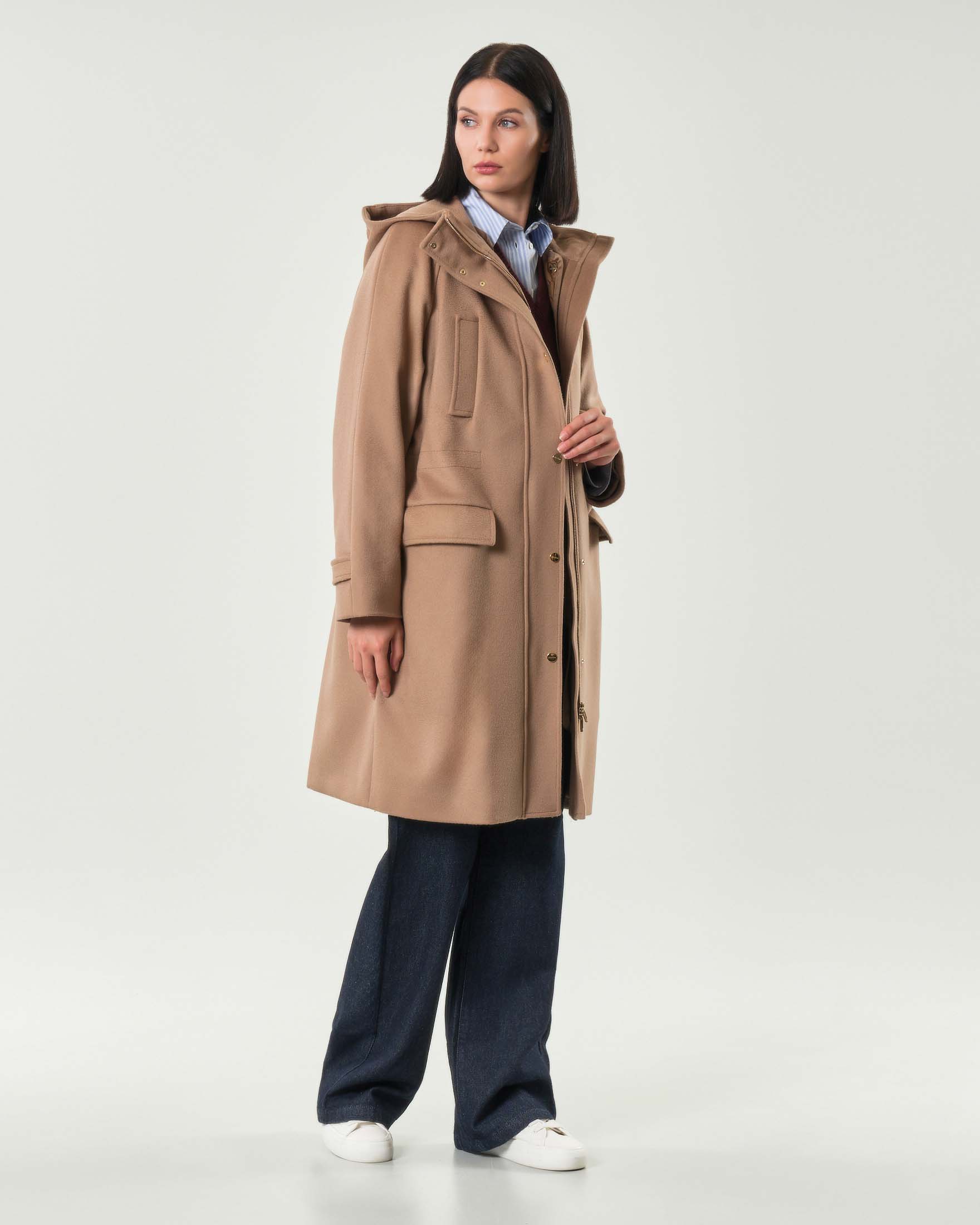 Parka in drap di pura lana color cammello in Max Mara Studio con cappuccio e colletto alto