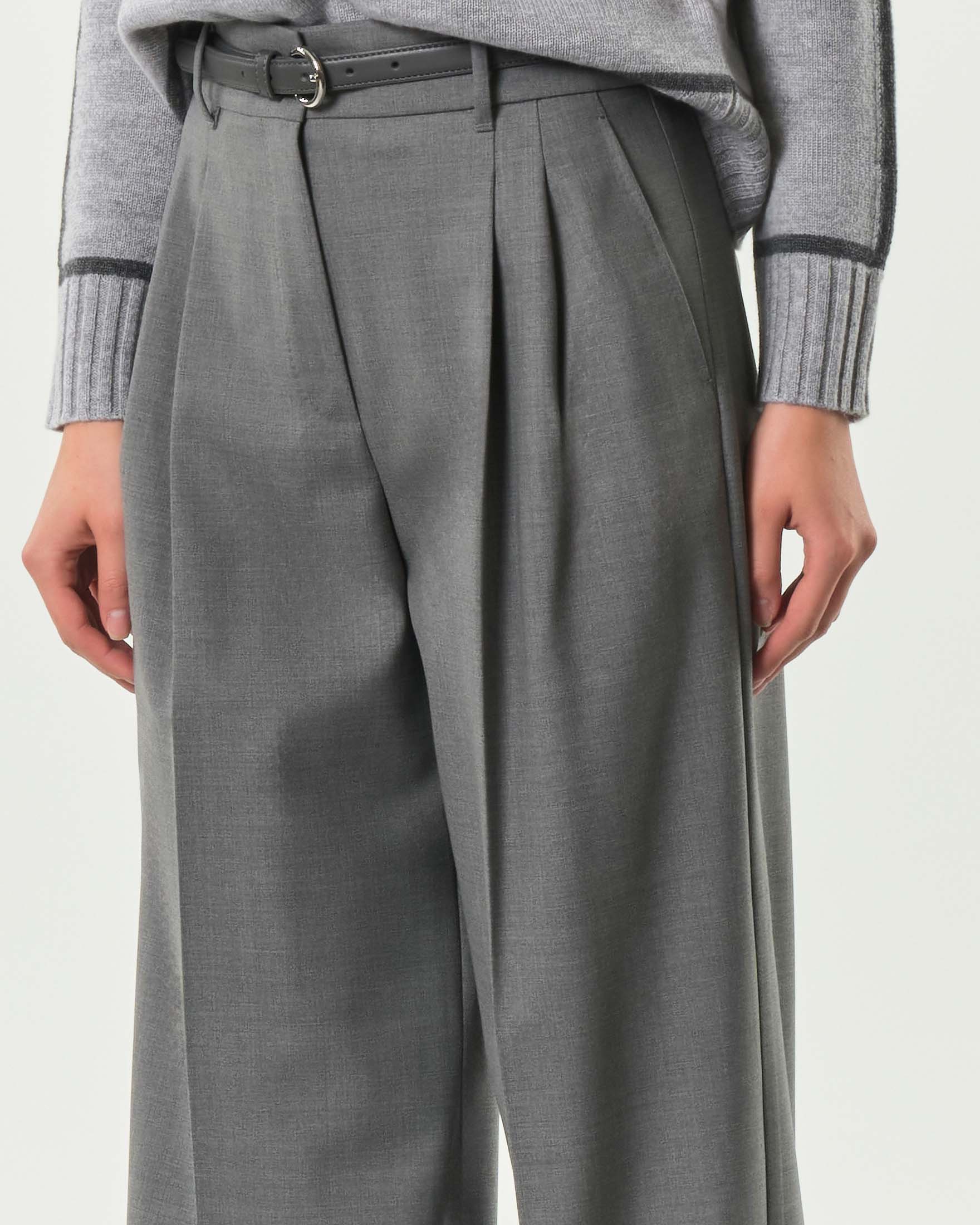 Pantaloni maschile grigi Max Mara Studio in saglia di lana stretch gamba larga affusolata al fondo image