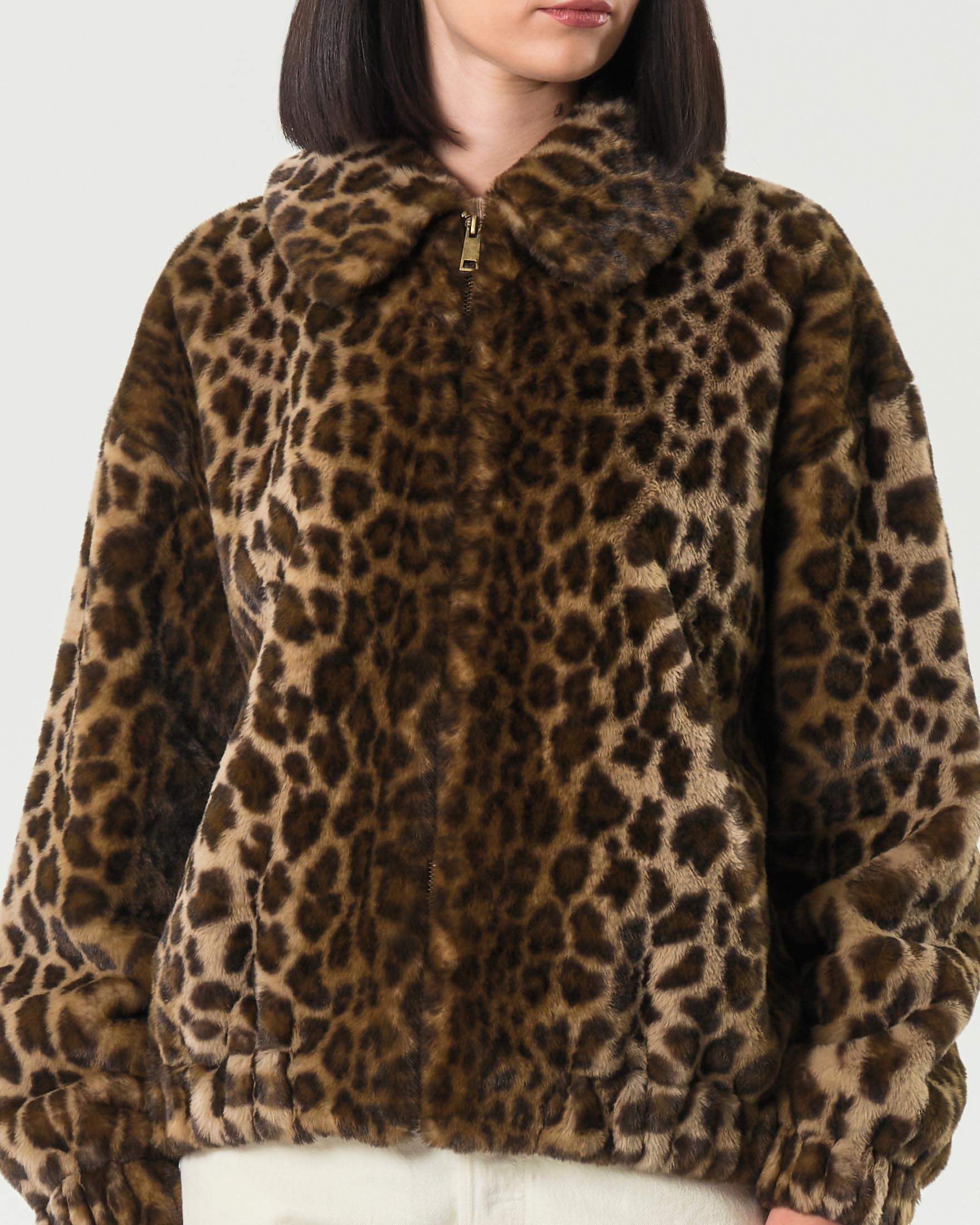 Bomber MC2 Saint Barth in faux fur a stampa leopardata con colletto a camicia image