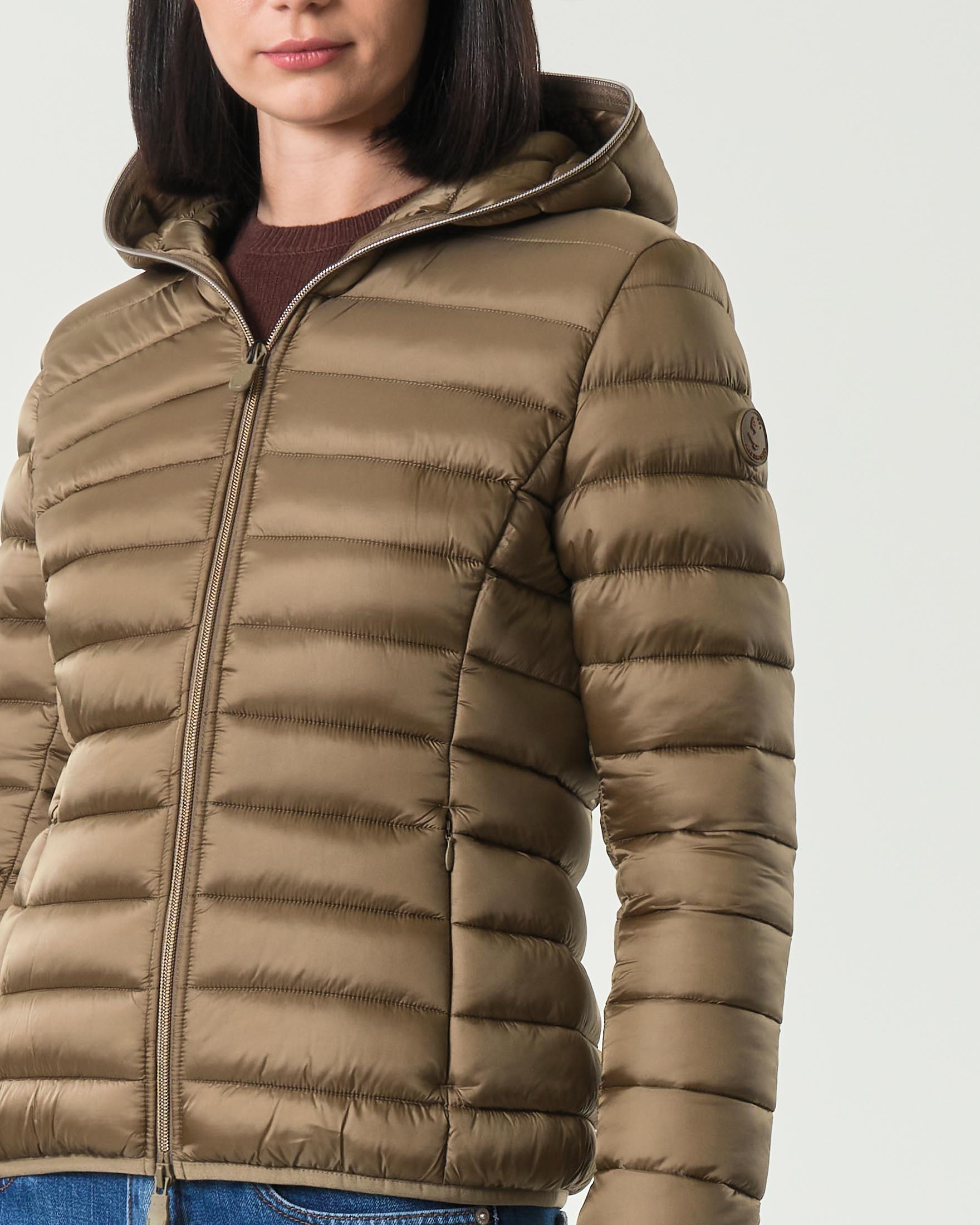 Piumino leggero color khaki Save the duck modello Alexis in tessuto effetto raso con cappuccio fisso image