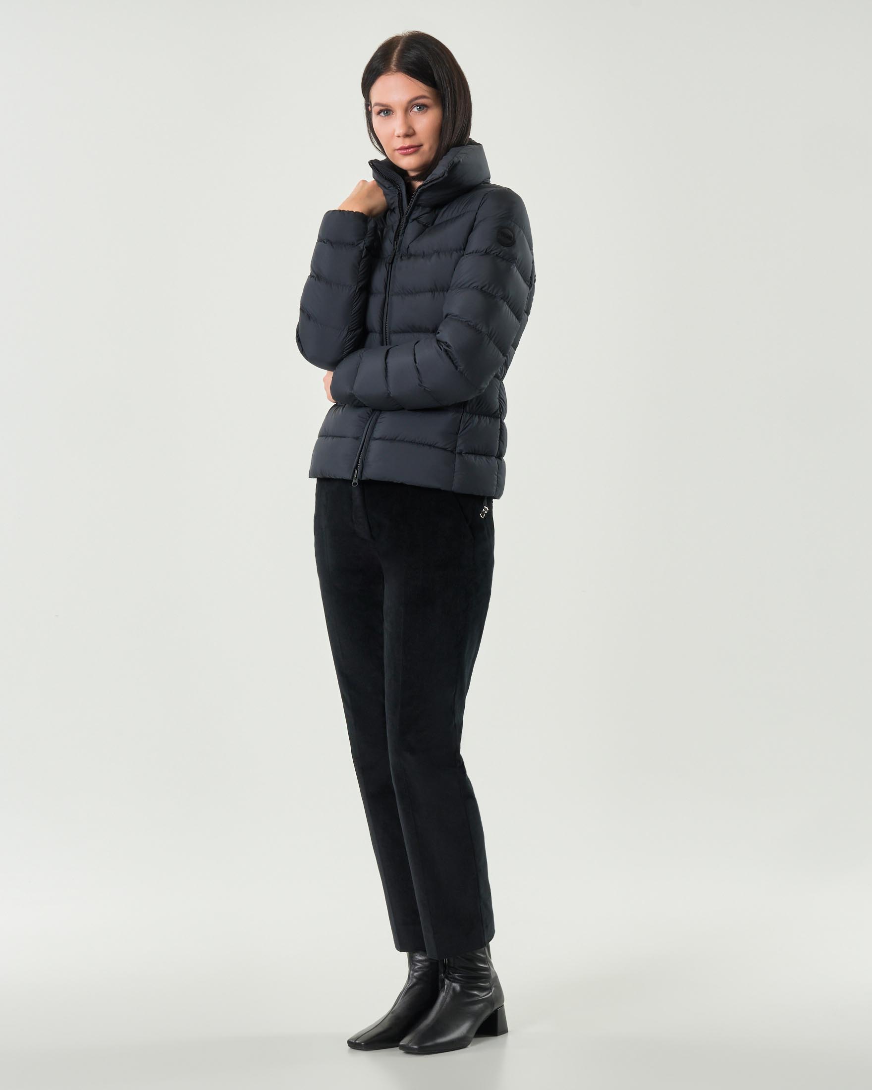 Piumino Colmar Originals nero in tessuto dal finish opaco imbottito in piuma con collo alto