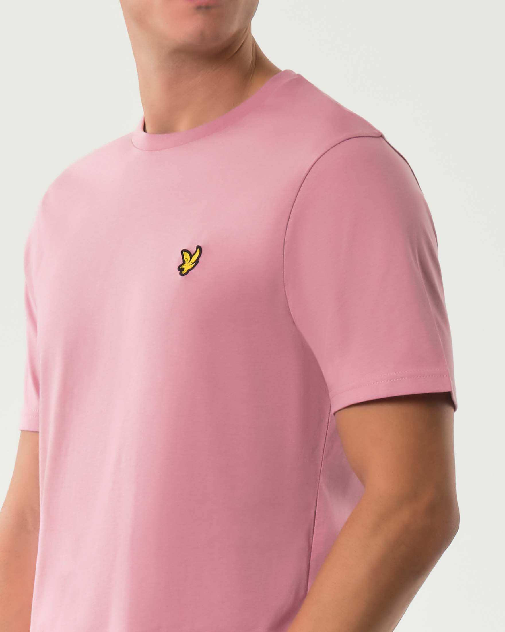 T-shirt mezza manica Lyle & Scott rosa in cotone con logo aquila gialla ricamata sul petto image