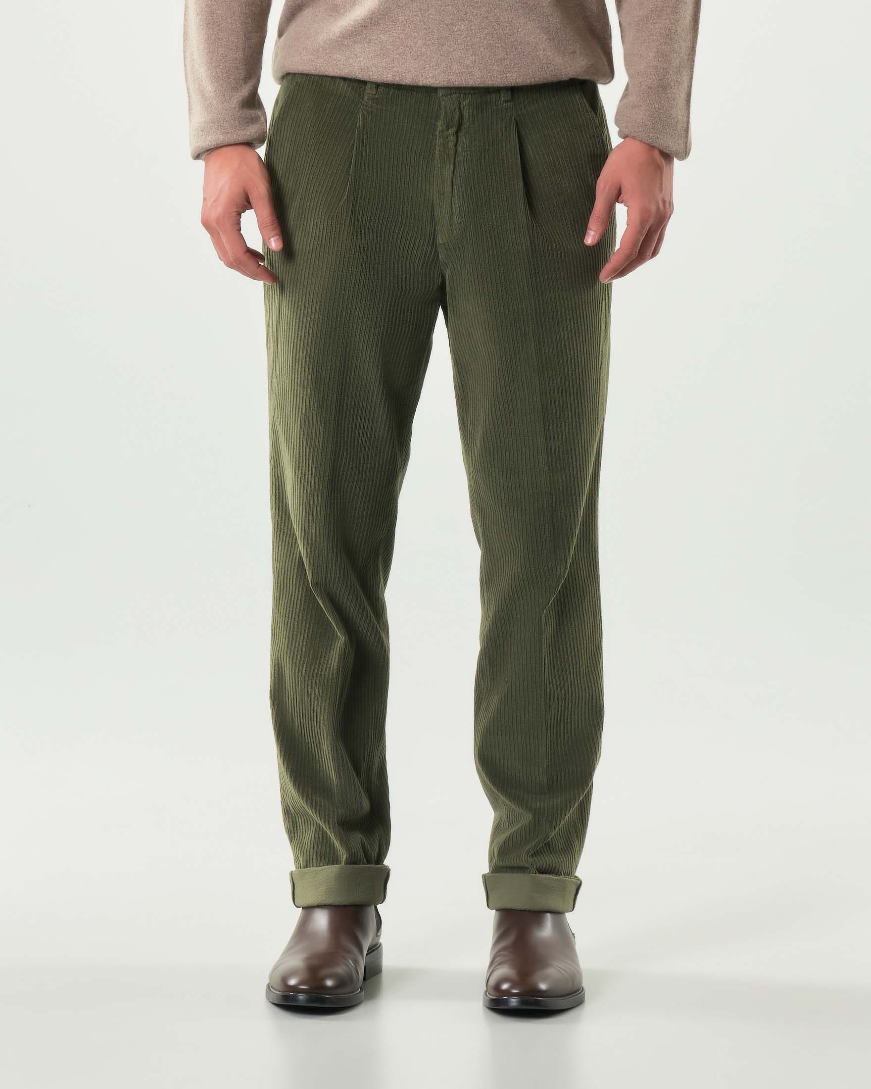 Pantalone Mason's verde militare in velluto a coste con una pinces image