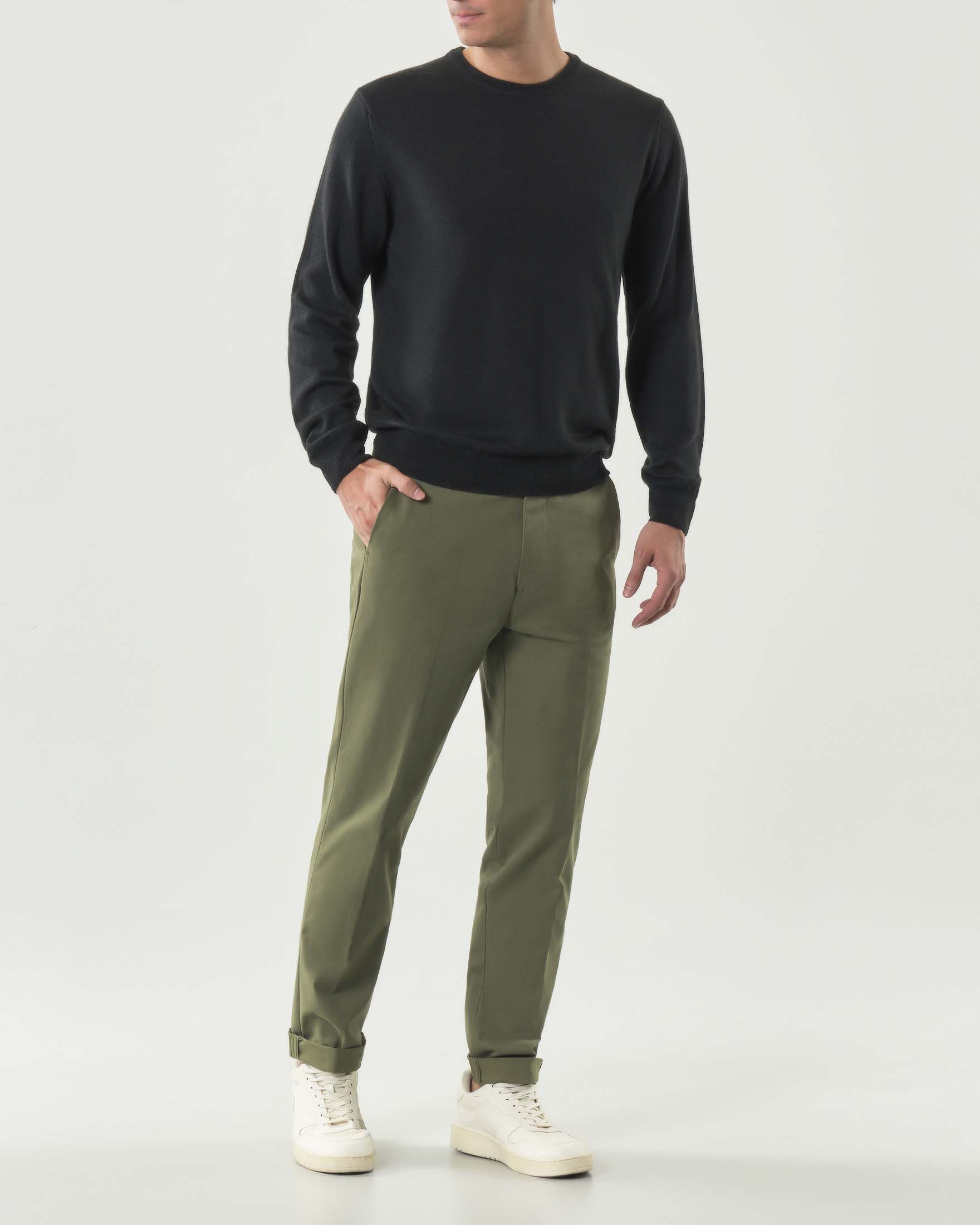 Mason's — Pantalone chino carrot-fit Mason's verde militare in gabardina di cotone stretch