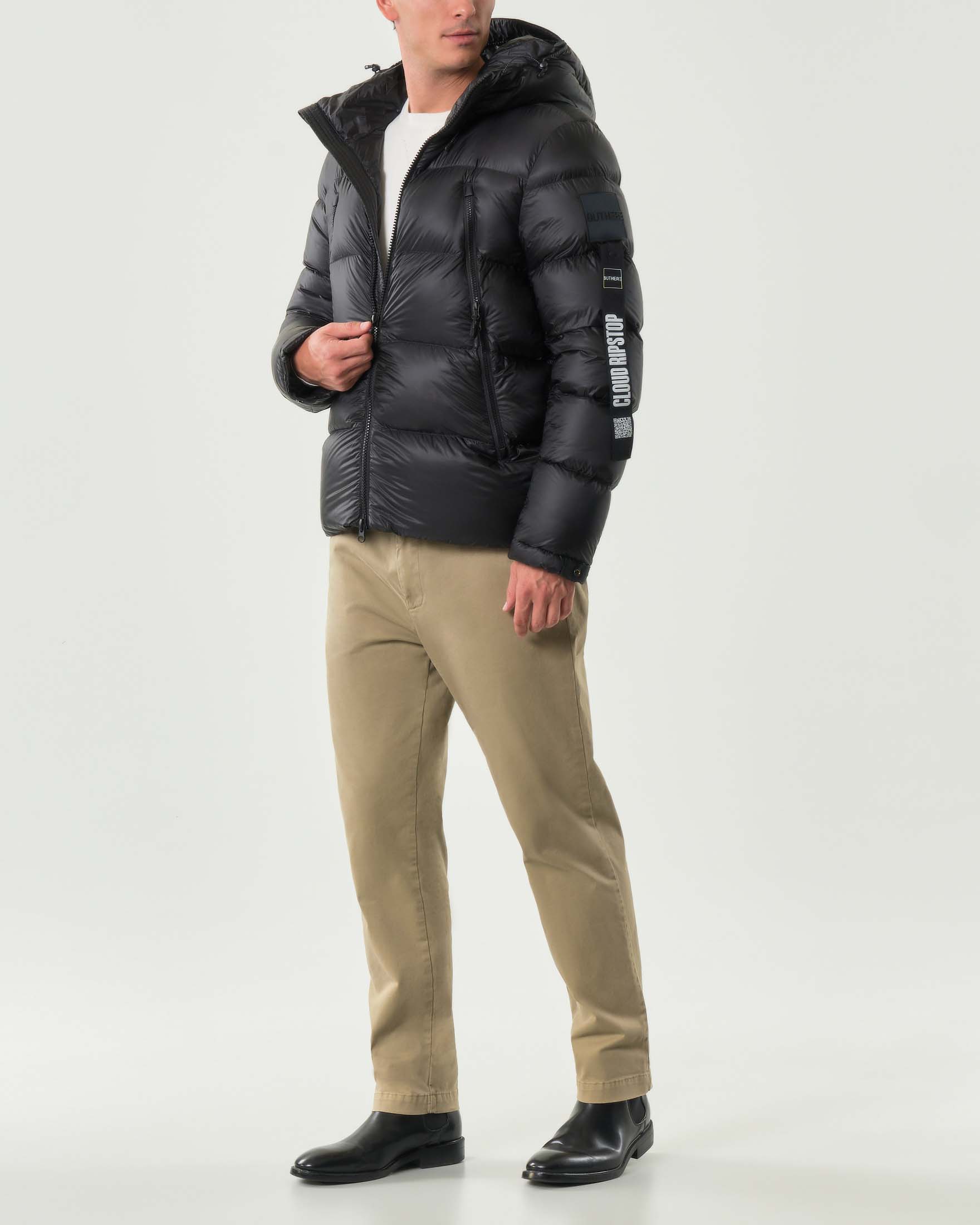 Piumino Outhere nero con cappuccio in micro ripstop