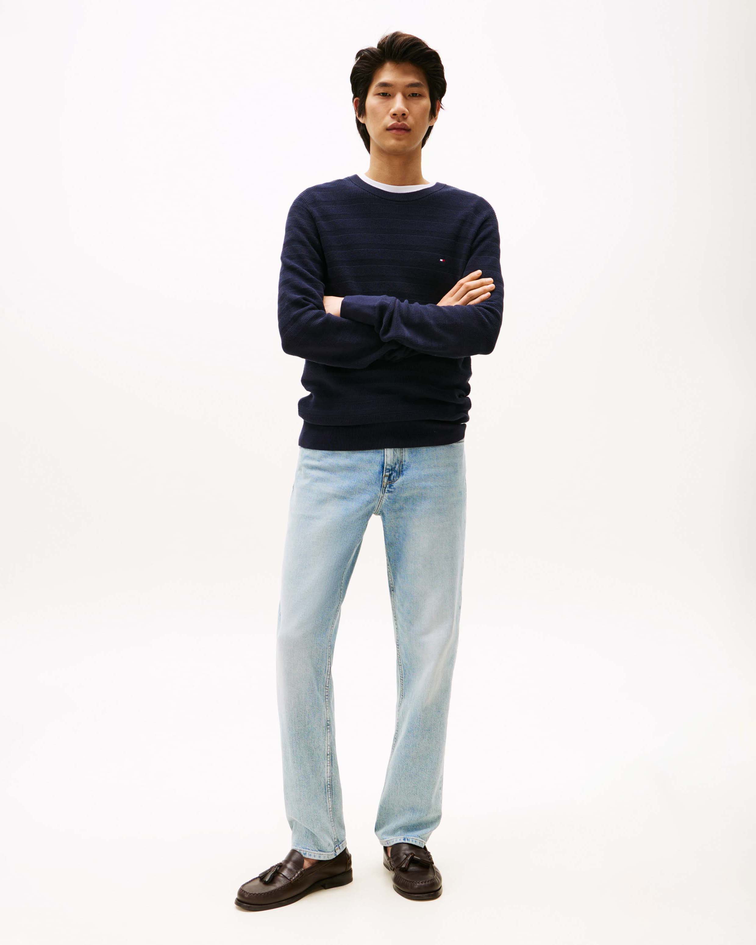 Maglia girocollo Tommy Hilfiger blu in cotone a righe jacquard con logo flag ricamato sul petto