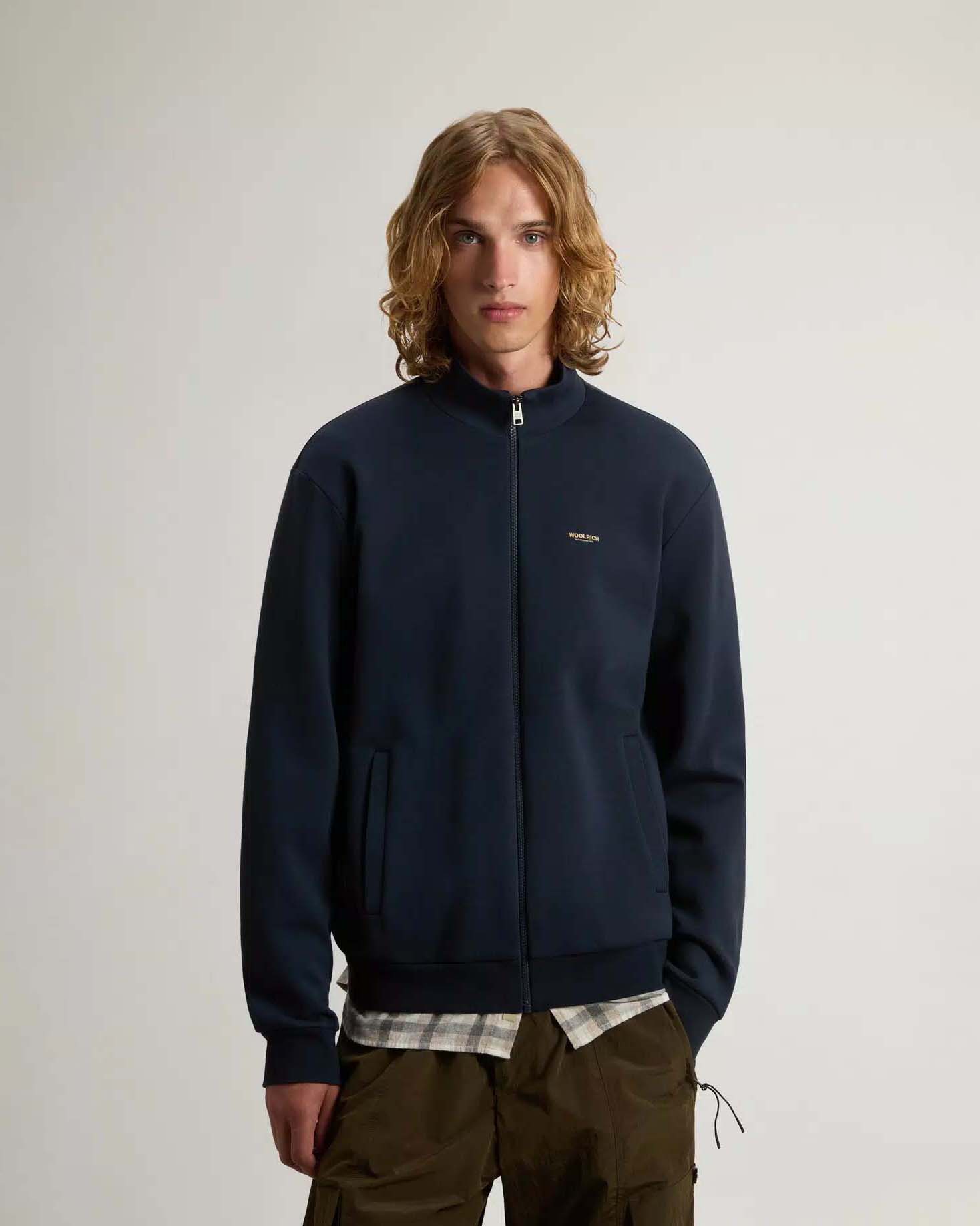 Felpa Woolrich blu in cotone interlock stretch con chiusura zip image