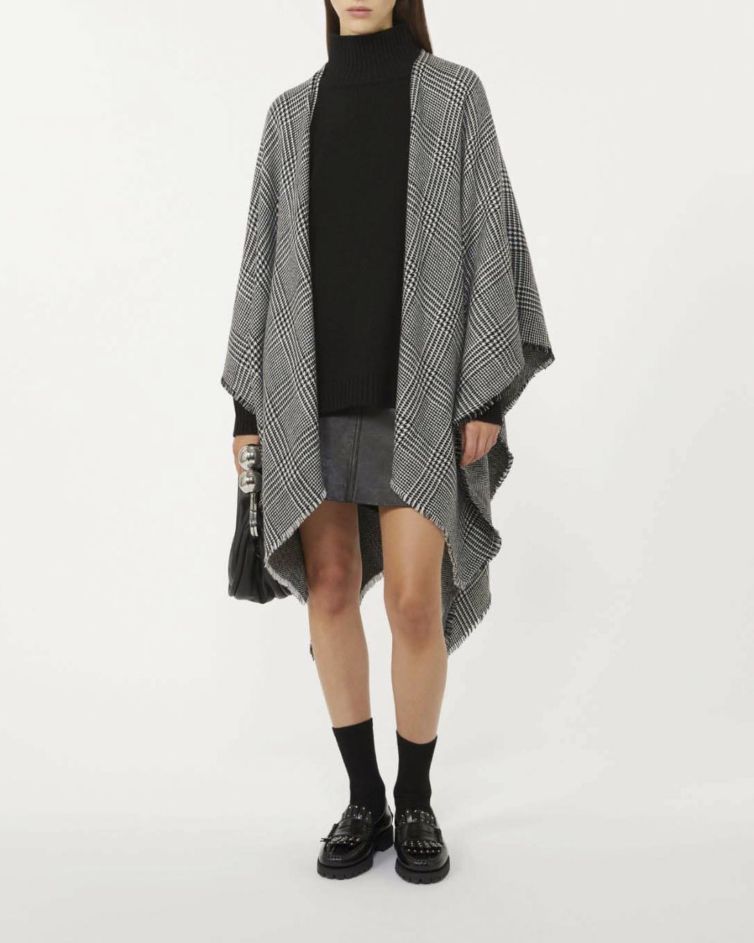 Mantella in lana reversibile Weekend a fantasia pied de poule bianca e nera