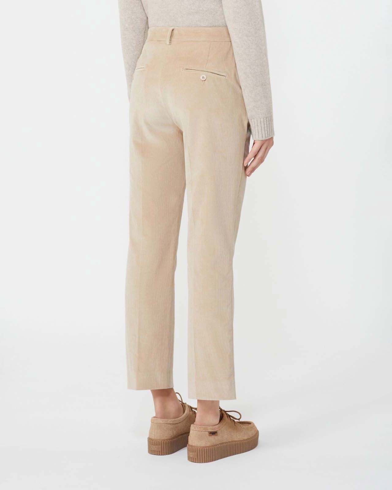 Pantaloni color gesso in velluto di cotone 1000 righe Weekend Max Mara flare al fondo