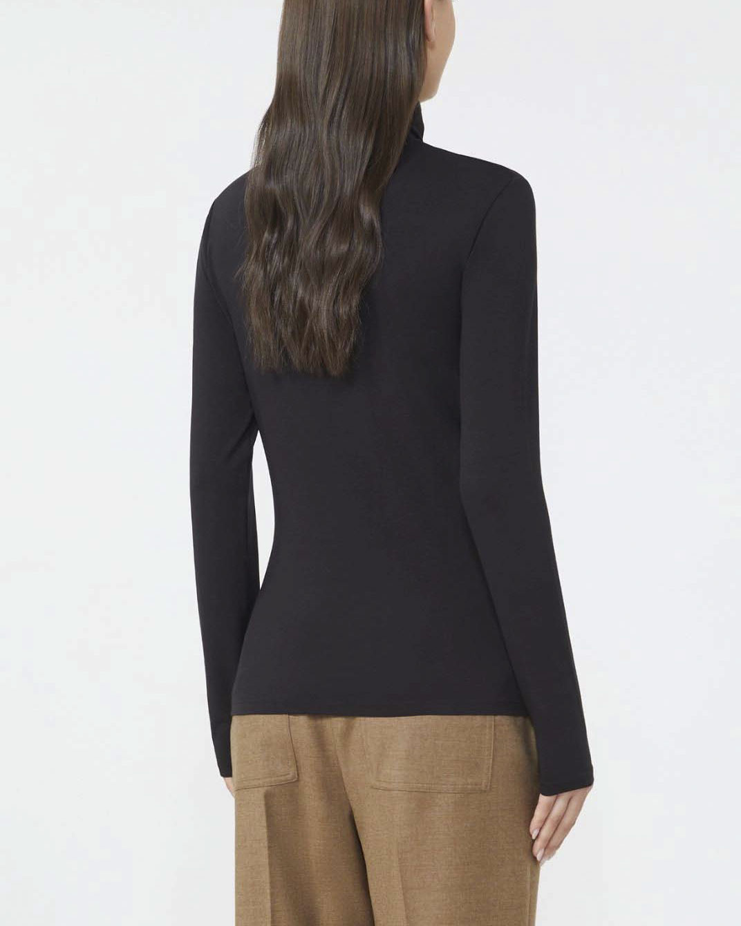 T-shirt a maniche lunghe nera Weekend Max mara in jersey di viscosa a collo alto image