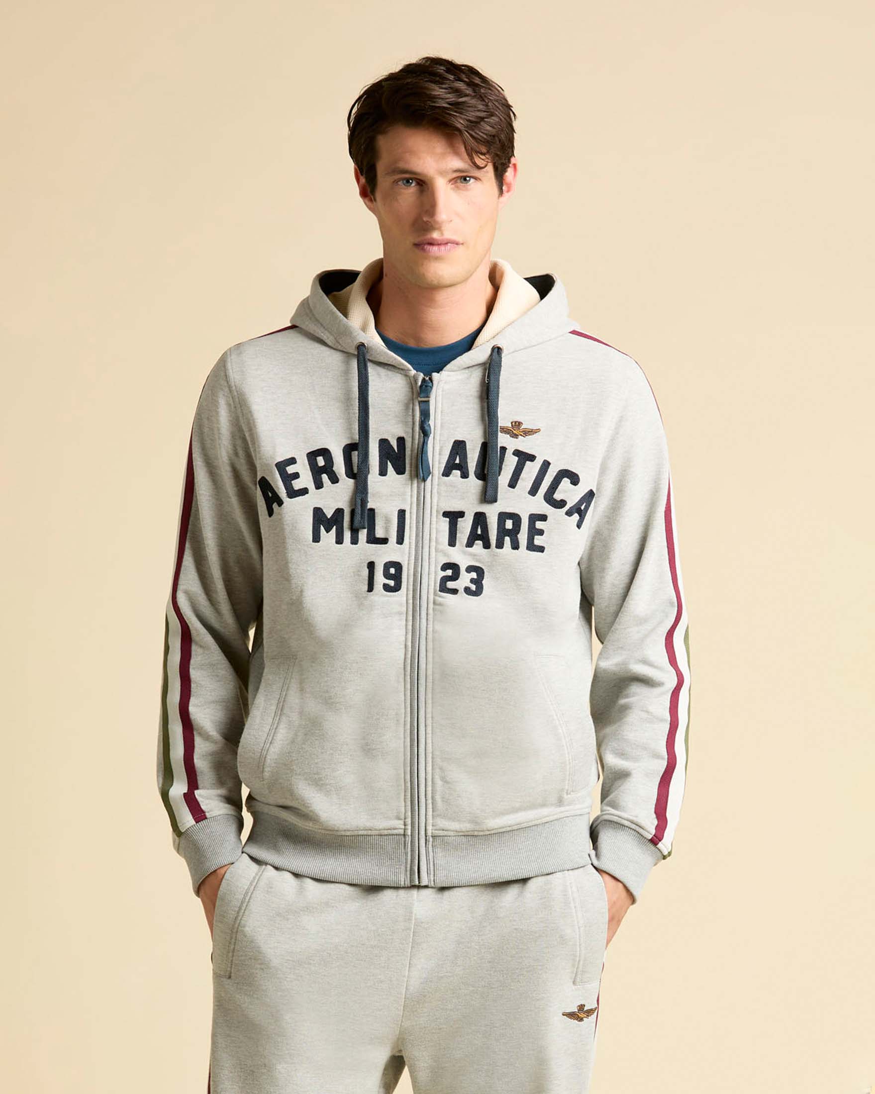 Felpa Aeronautica Militare grigia in cotone elasticizzato con cappuccio e chiusura zip