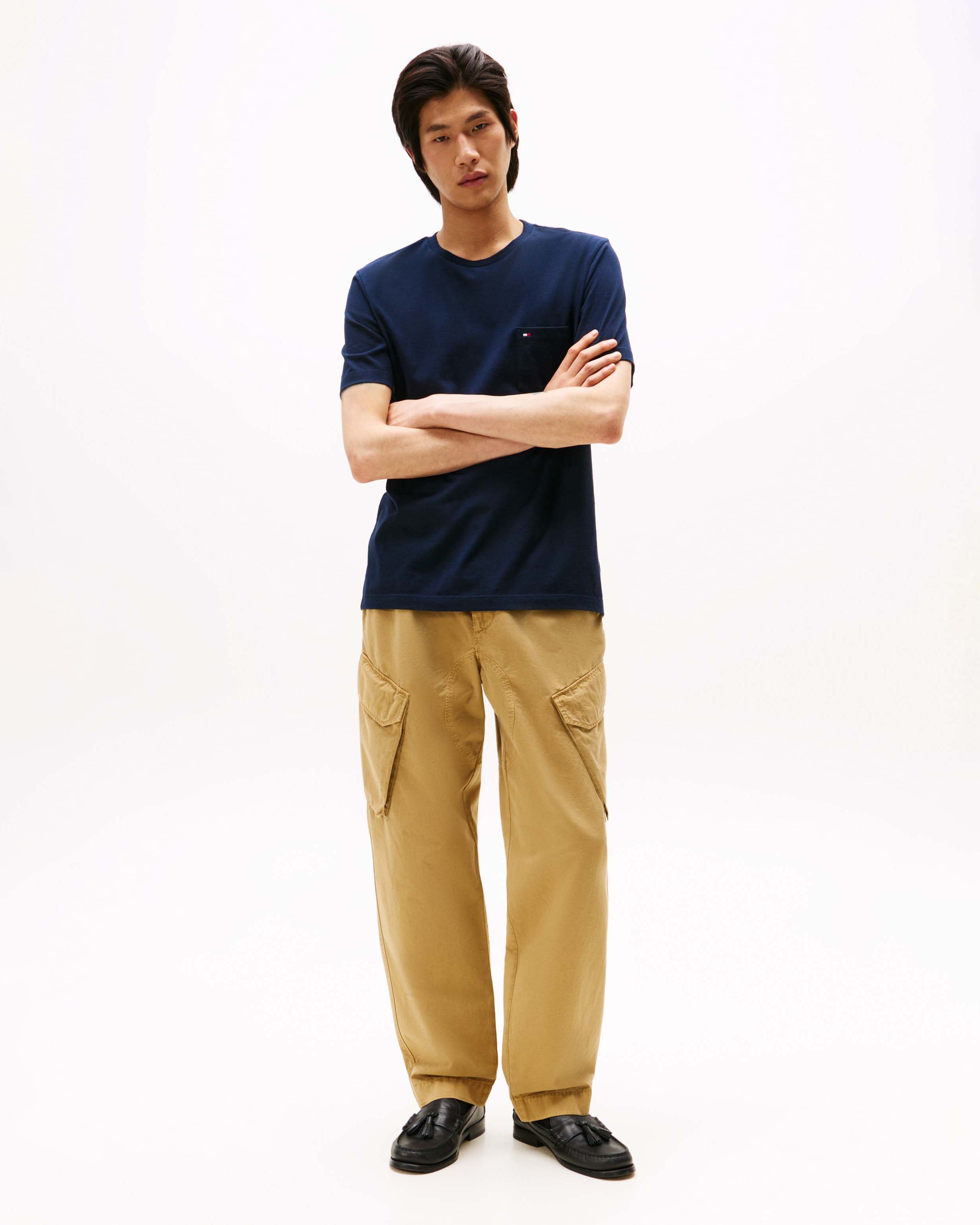 T-shirt mezza manica Tommy Hilfiger blu in cotone con taschino e logo flag