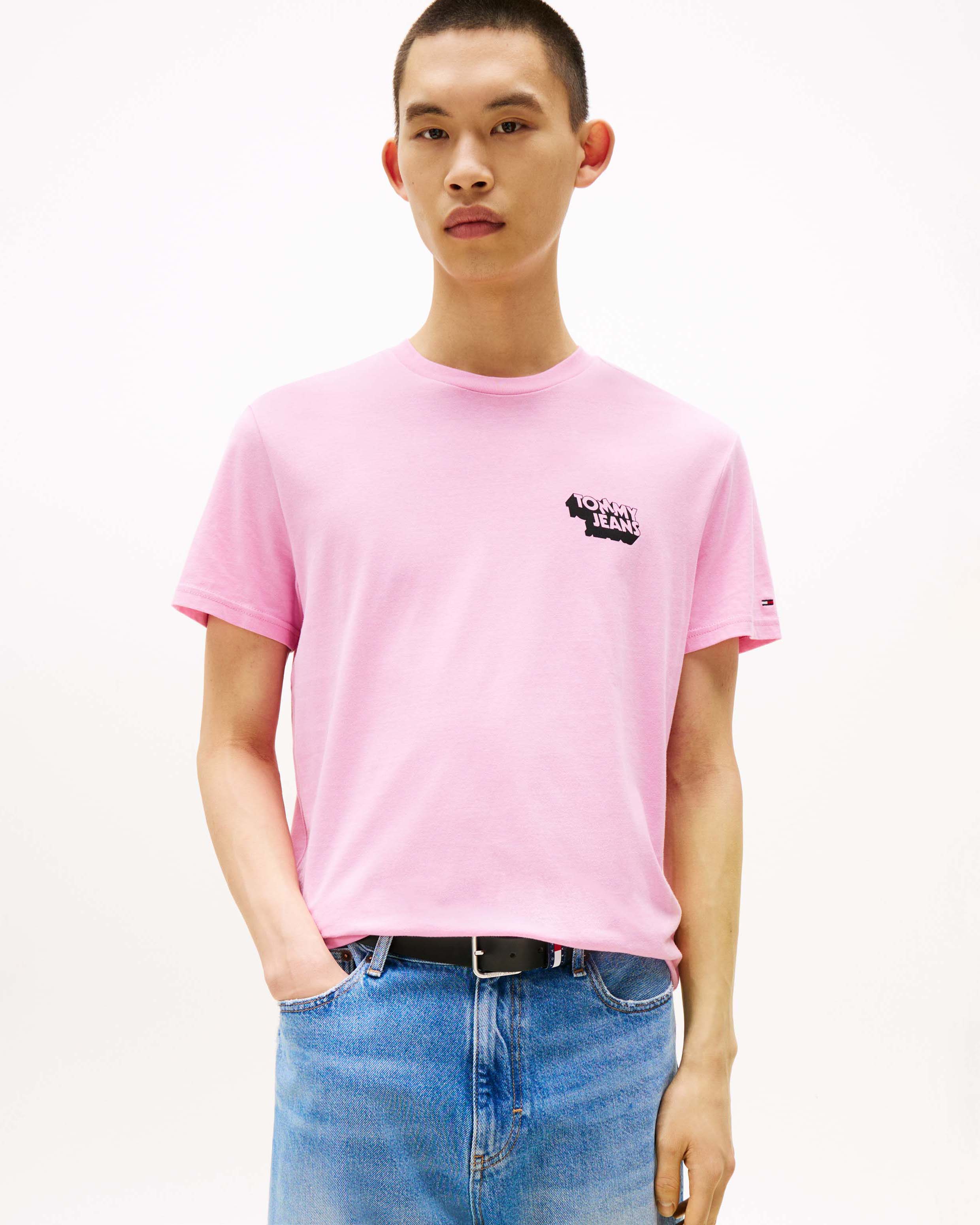 T-shirt Tommy Jeans rosa in cotone con logo stampato sul petto