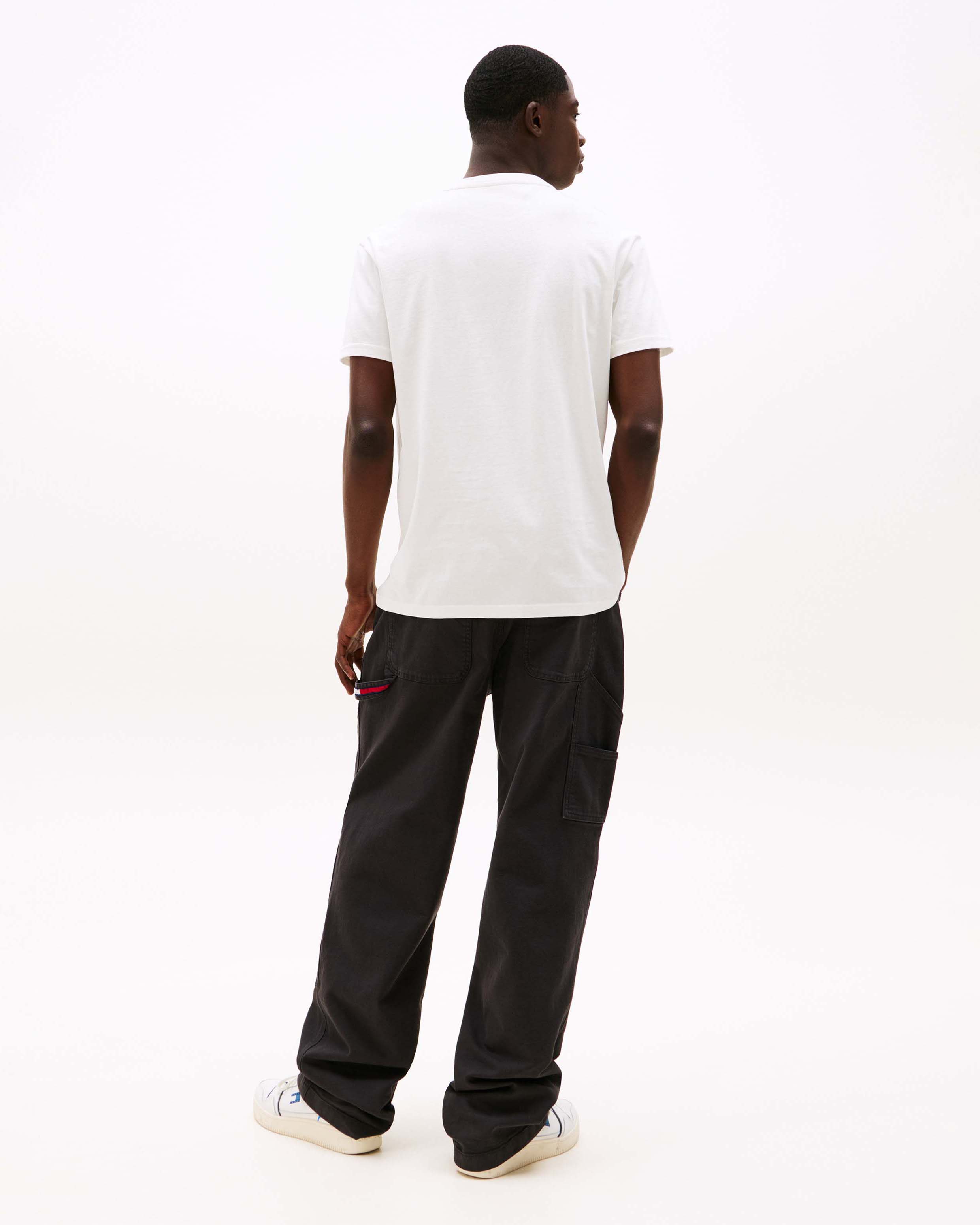 T-shirt Tommy Jeans bianca in cotone con ricamo logo frontale image