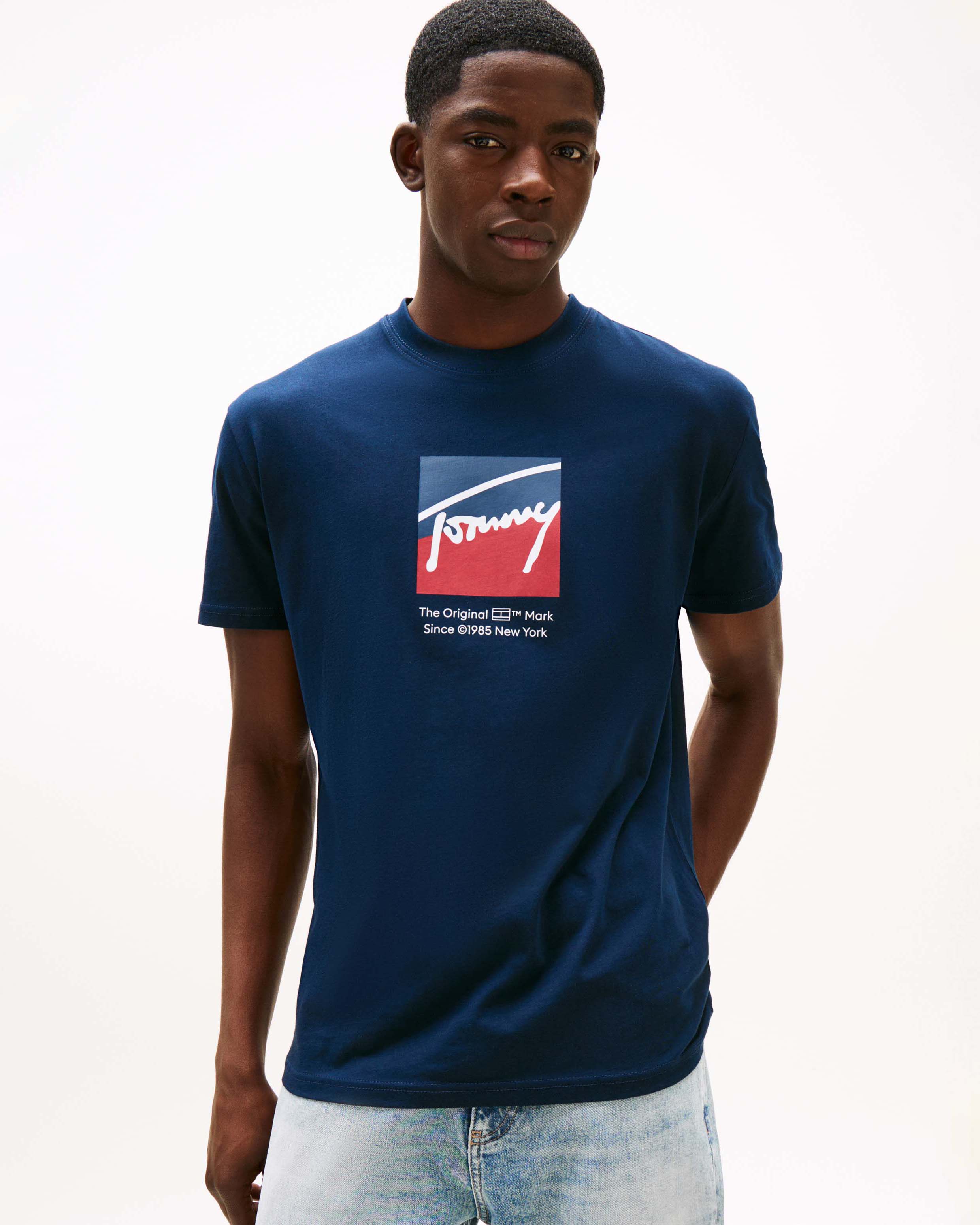 T-shirt Tommy Jeans blu in cotone con stampa logo box frontale