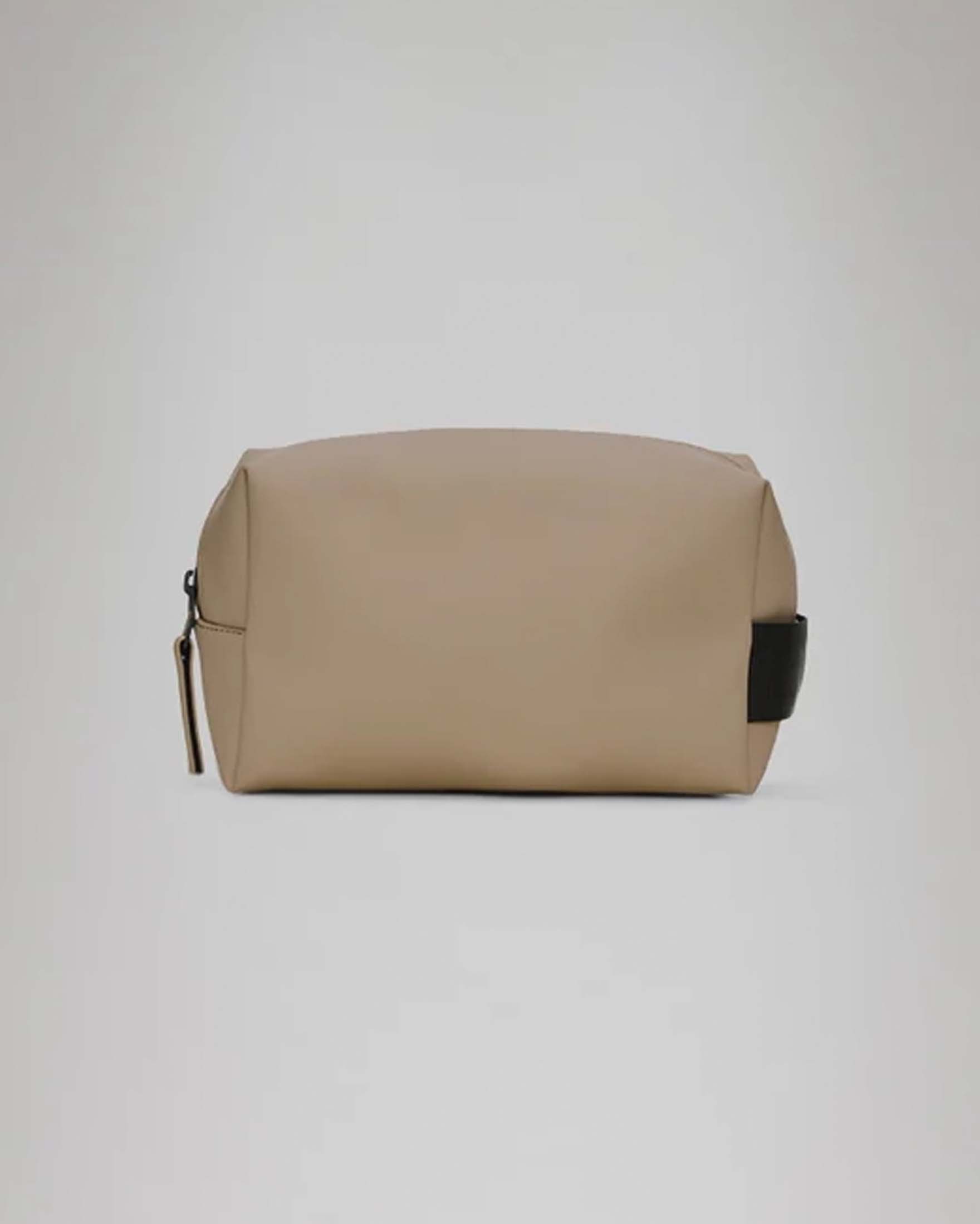Wash Bag Small beige Rains in tessuto impermeabile dal finish opaco