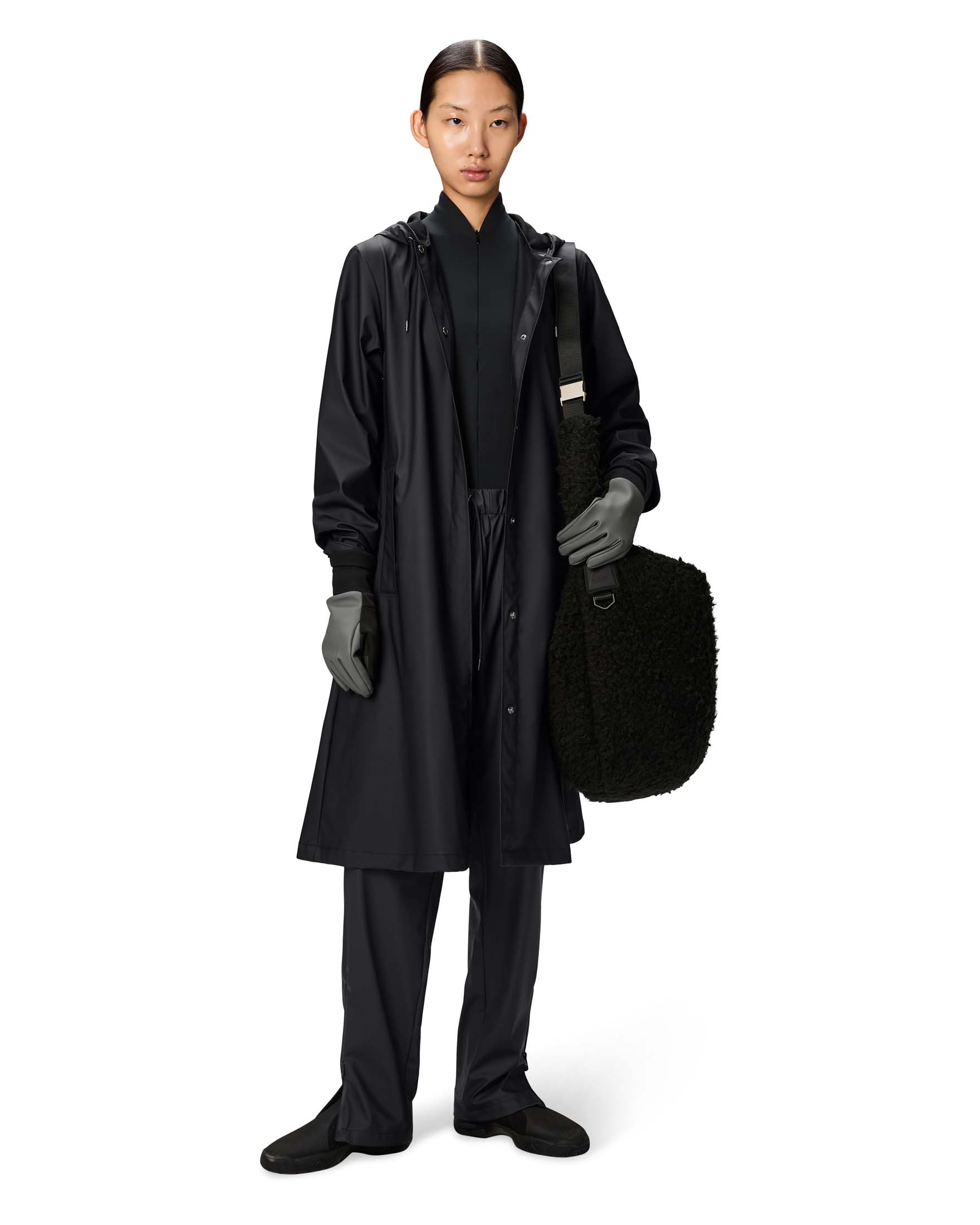 A-Line Longer W Jacket Rains nero dalla linea svasata con cappuccio e cintura in vita