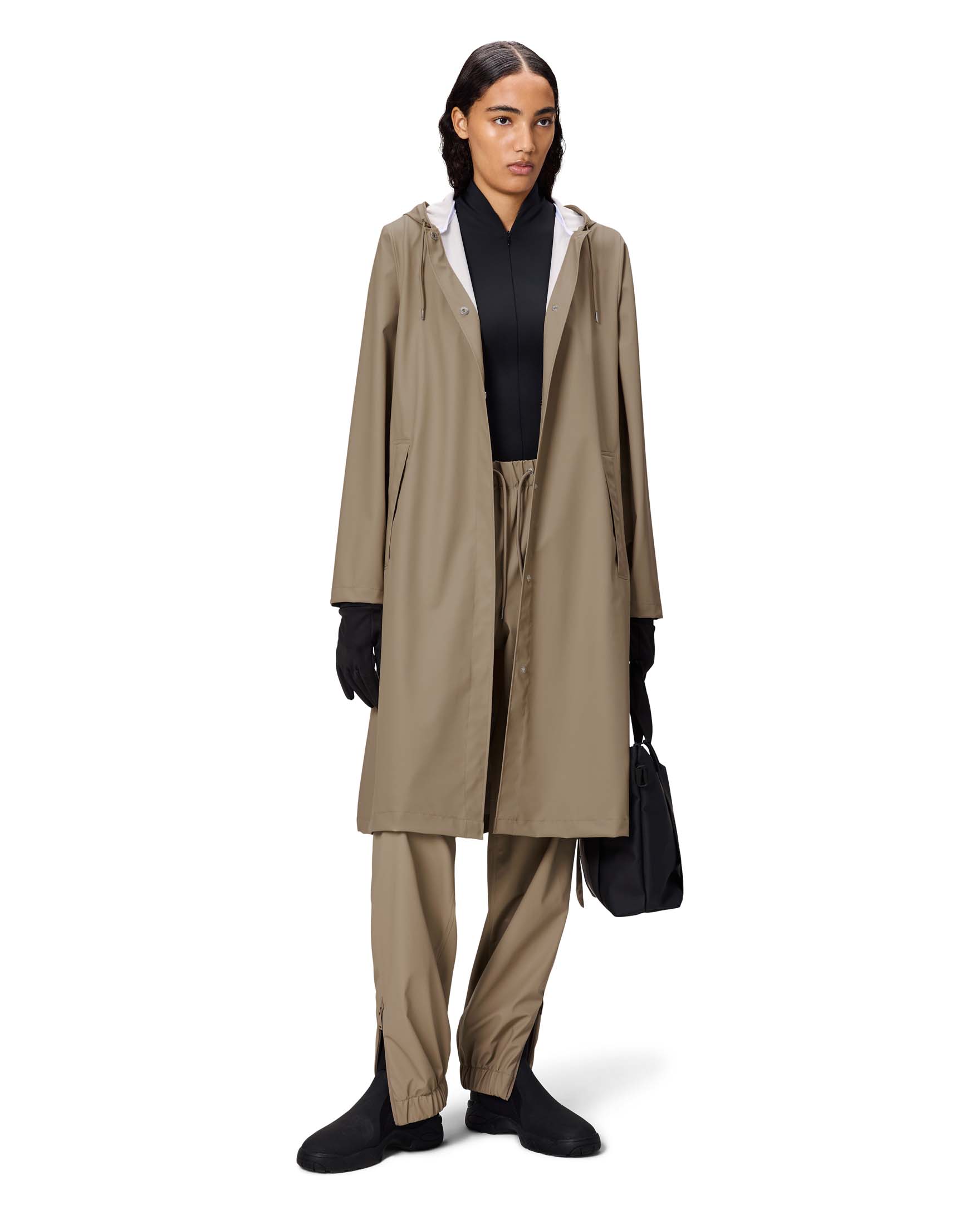 A-Line Longer W Jacket Rains beige dalla linea svasata con cappuccio e cintura in vita