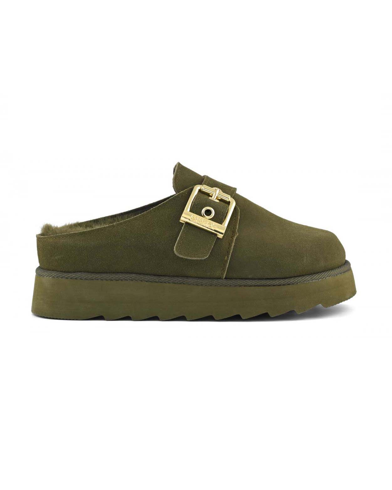 Colors of California — Sabot Colors of California verde militare in pelle scamosciata con fibbia in metallo e interno in montone
