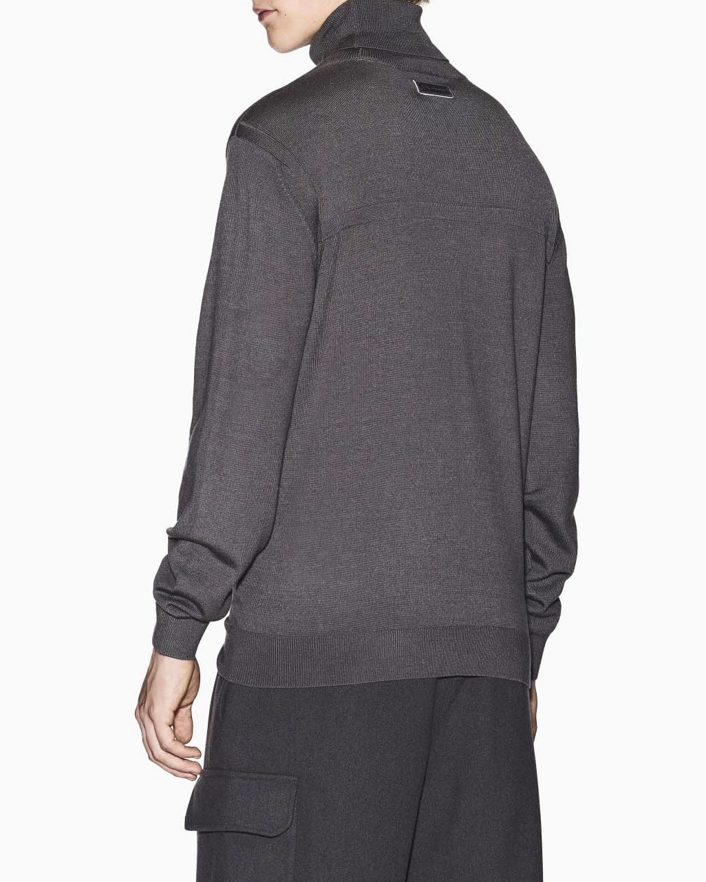 Dolcevita Armani Exchange fango in misto lana con patch logo ricamato sul retro