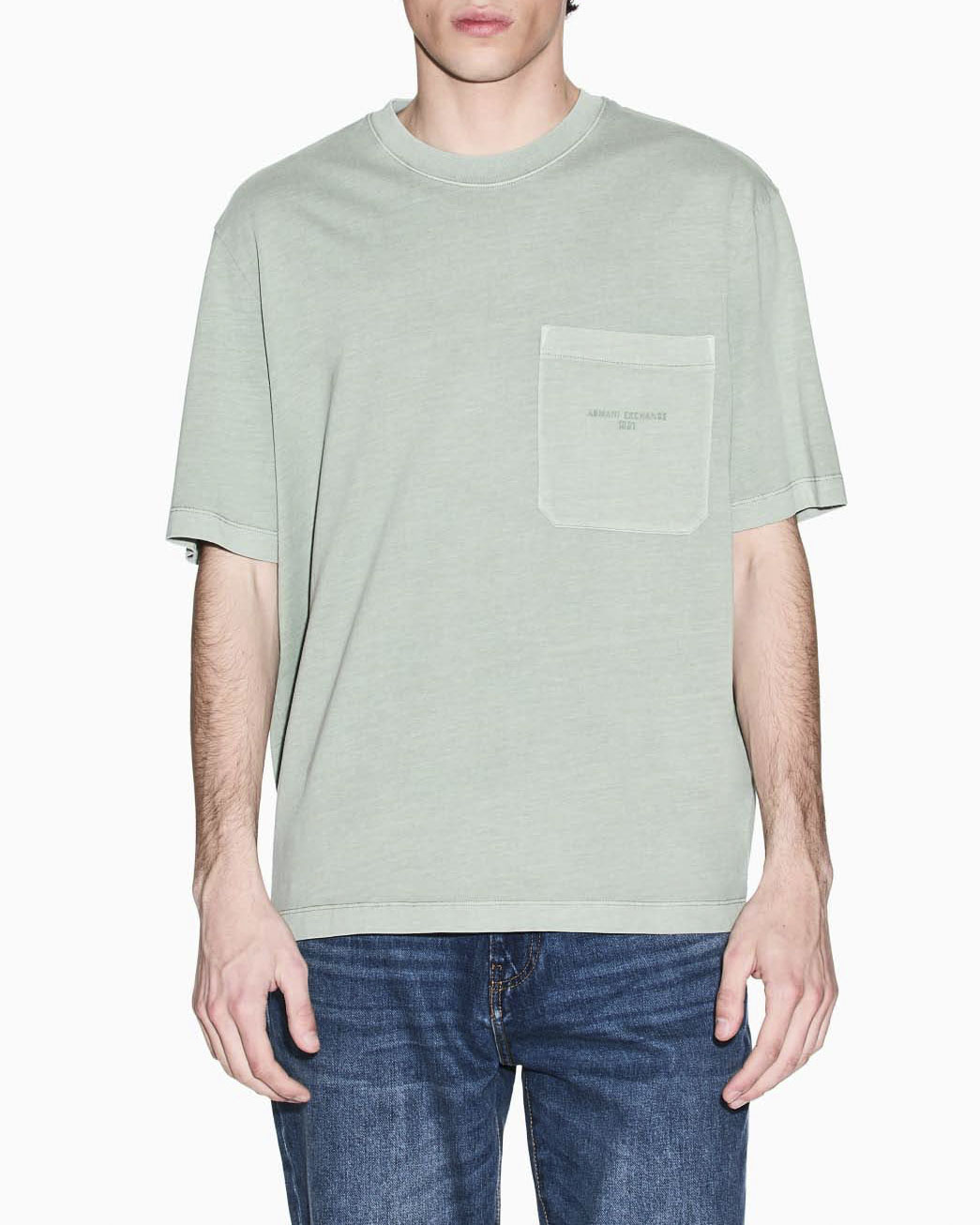 T-shirt Exchange verde menta in cotone con maxi taschino sul petto