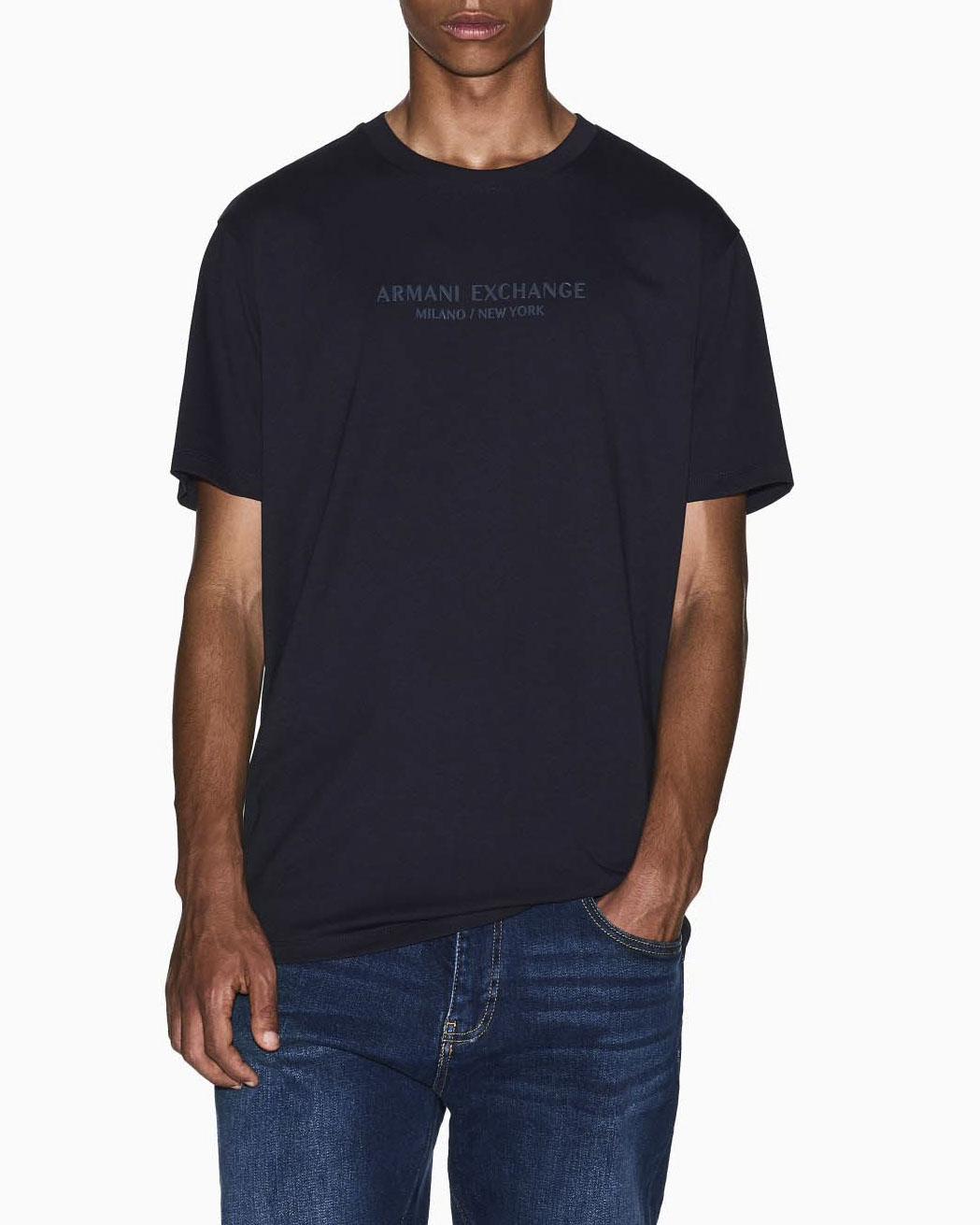 T-shirt Armani Exchange blu in cotone con logo ricamato tono su tono