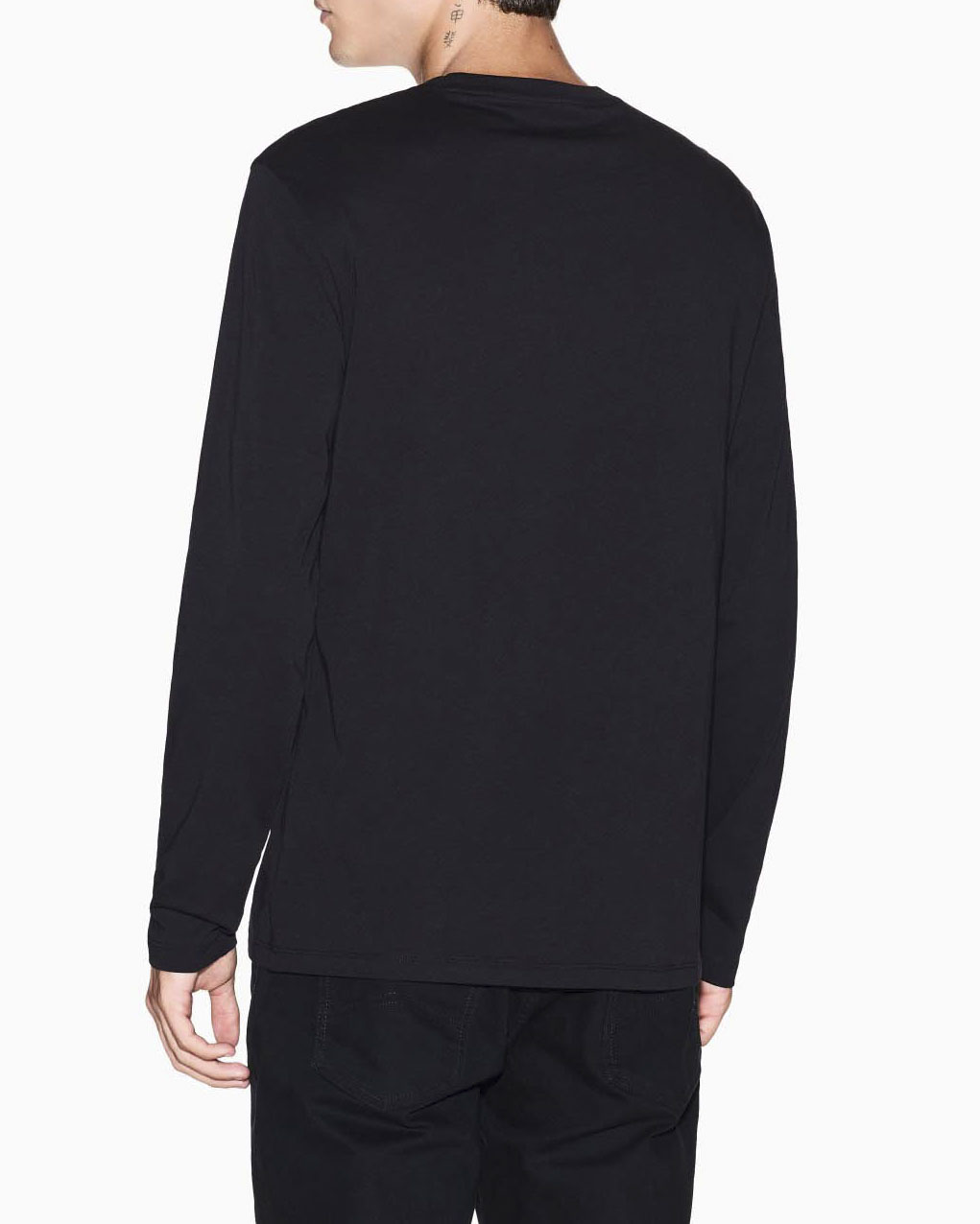 T-shirt a manica lunga Armani Exchange nera in cotone con logo stampato frontale image