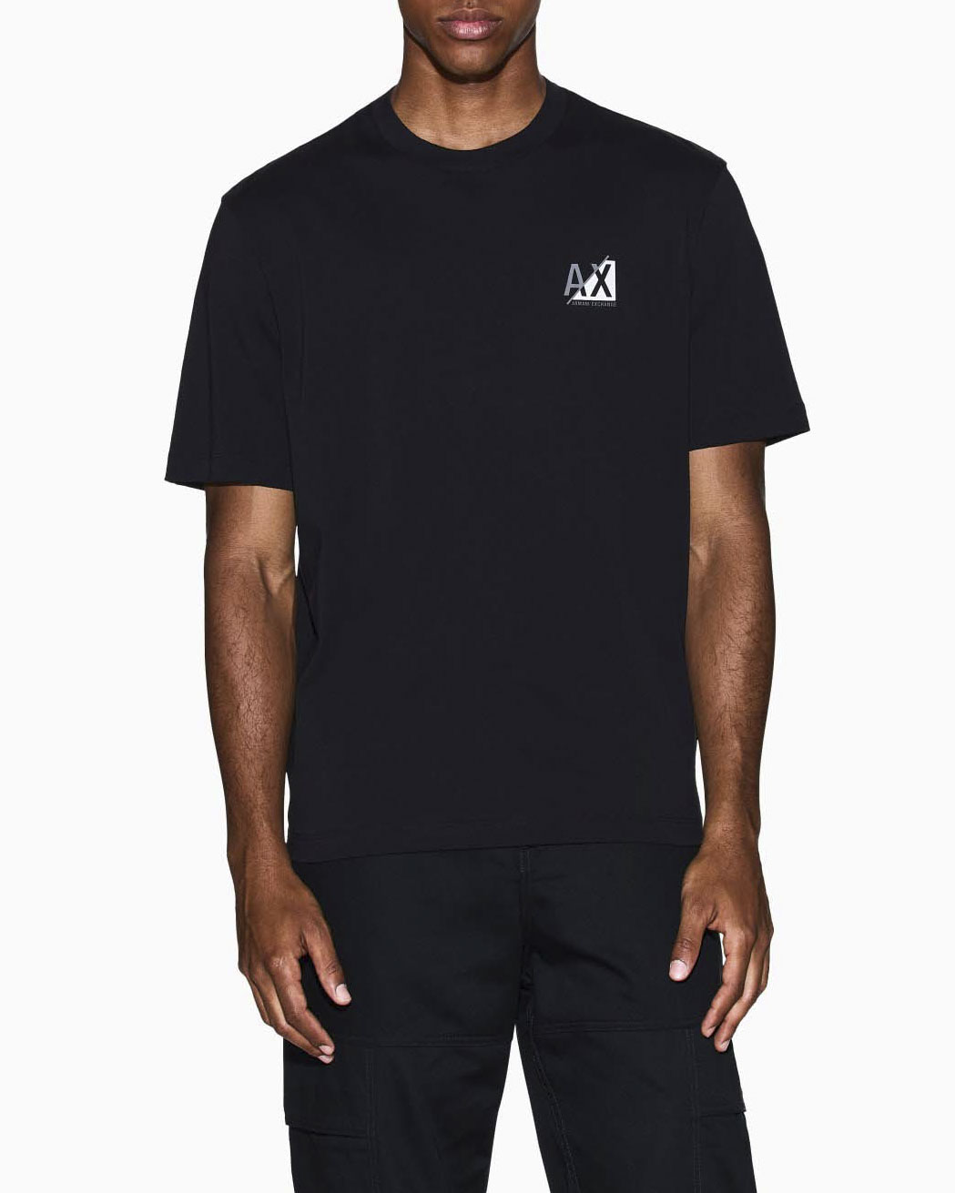 T-shirt Armani Exchange nera in cotone con logo stampato sul petto