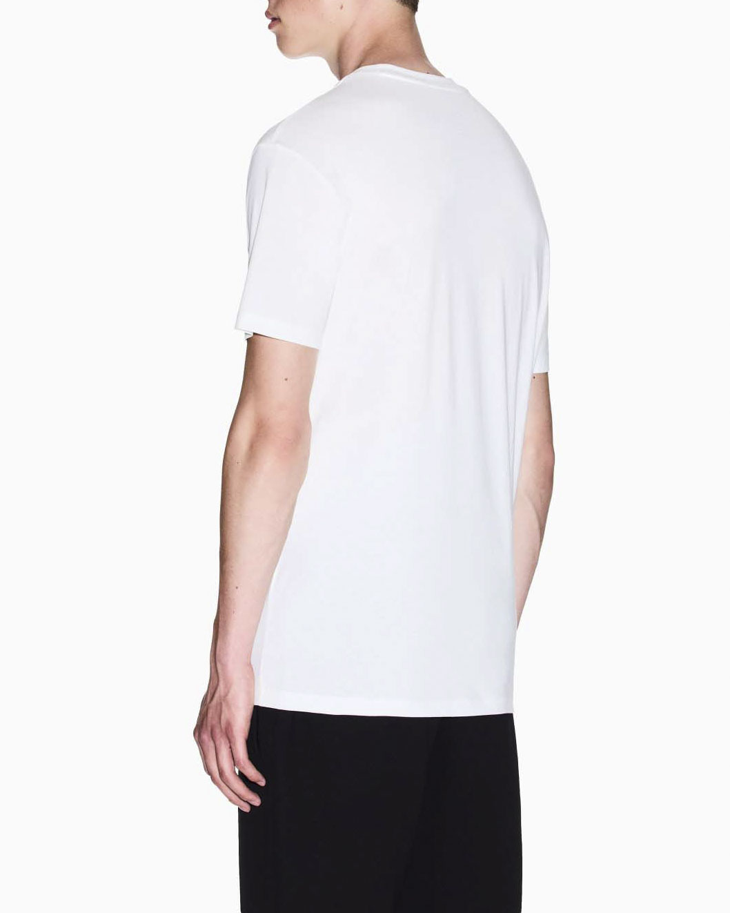 T-shirt Armani Exchange bianca in cotone con stampa frontale fotografica image