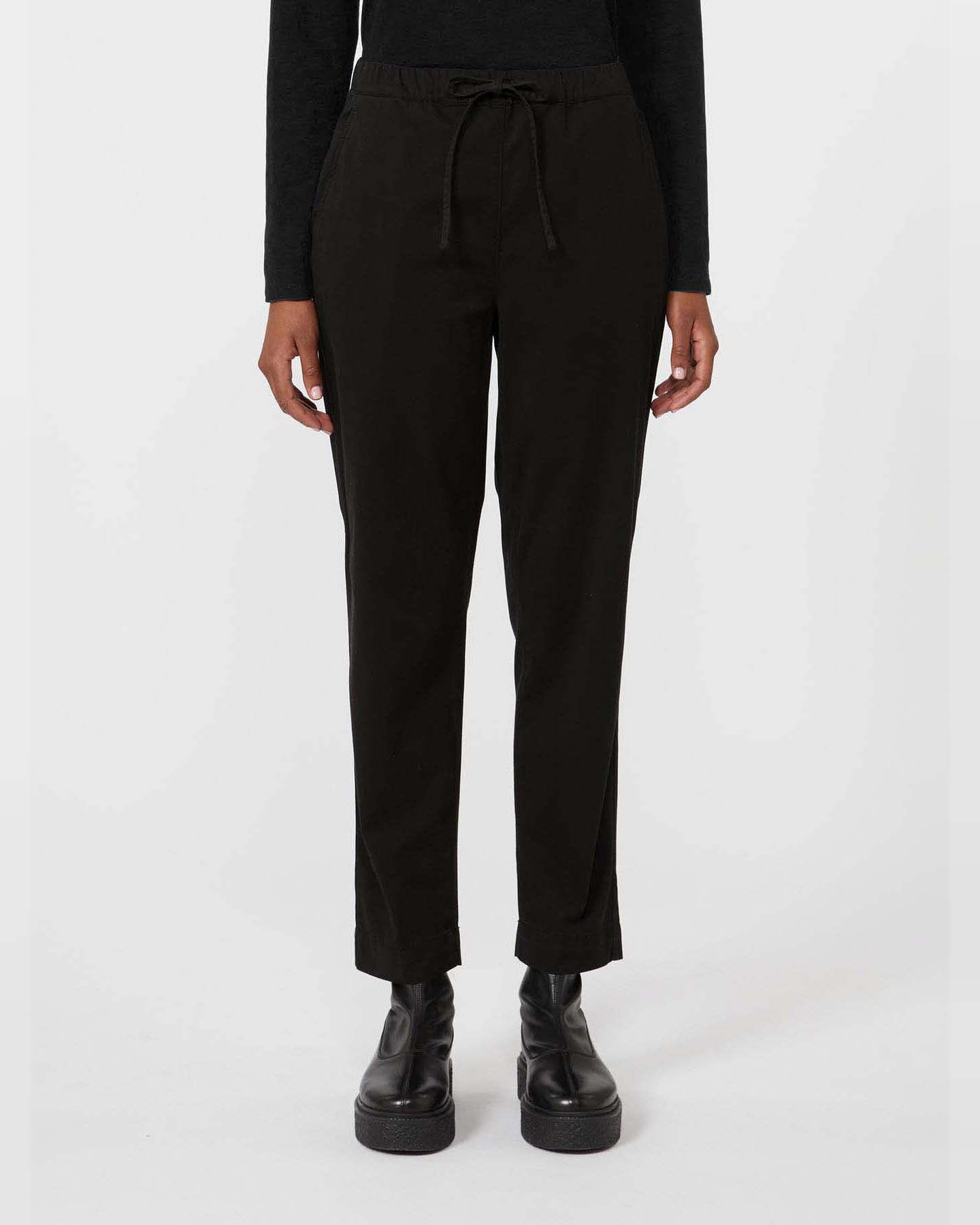 Jogger neri MM Max Mara in misto cotone mano pesca con coulisse in vita image