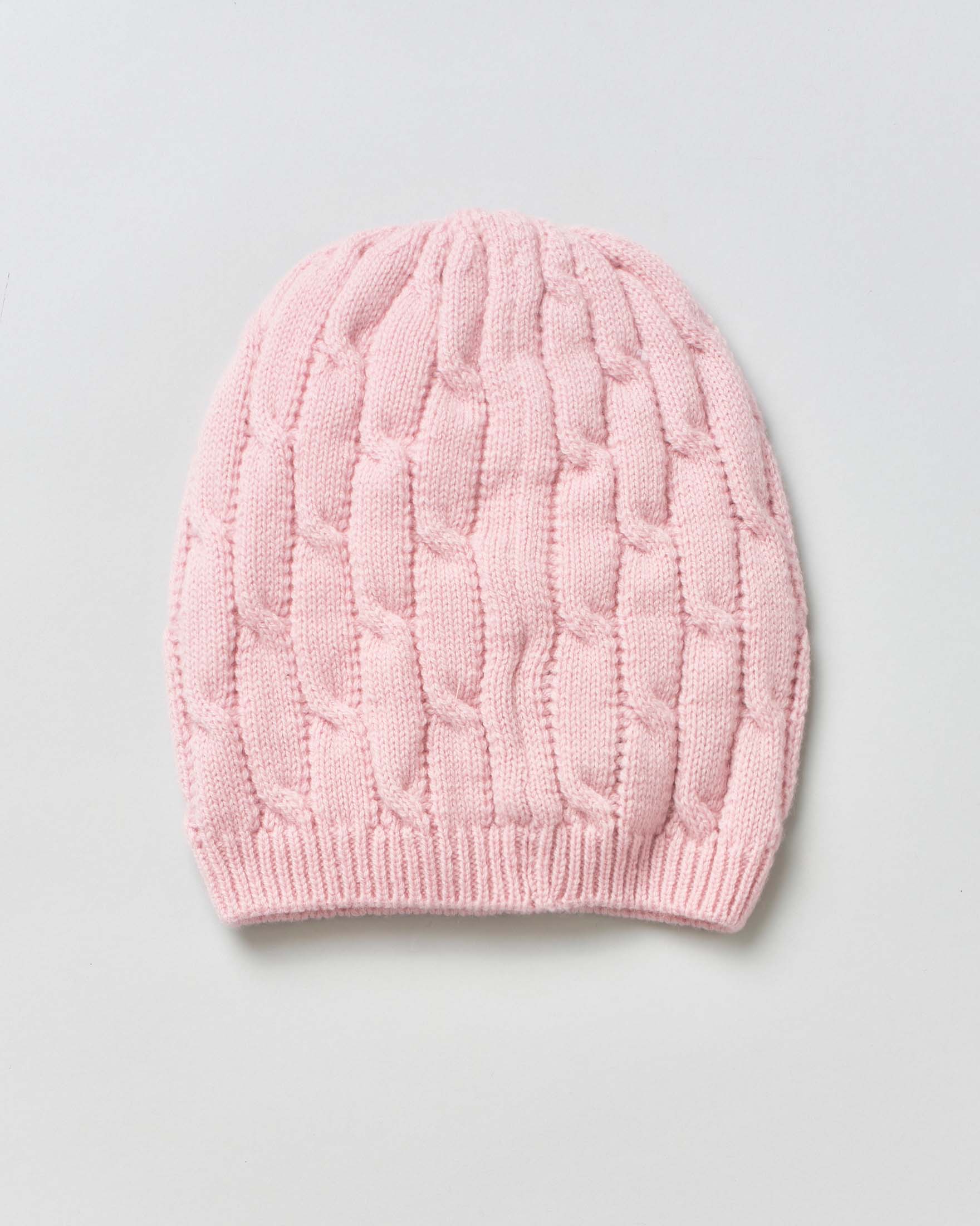 Berrettino a trecce rosa in lana merino ultrafine