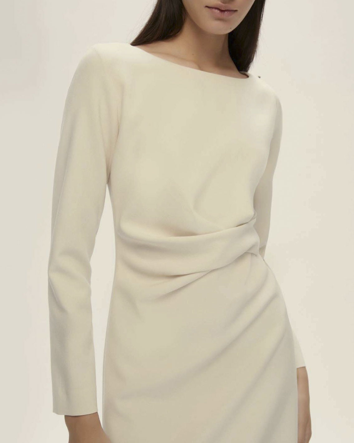 Abito al ginocchio color panna Emme Marella con drappeggio sul fianco image