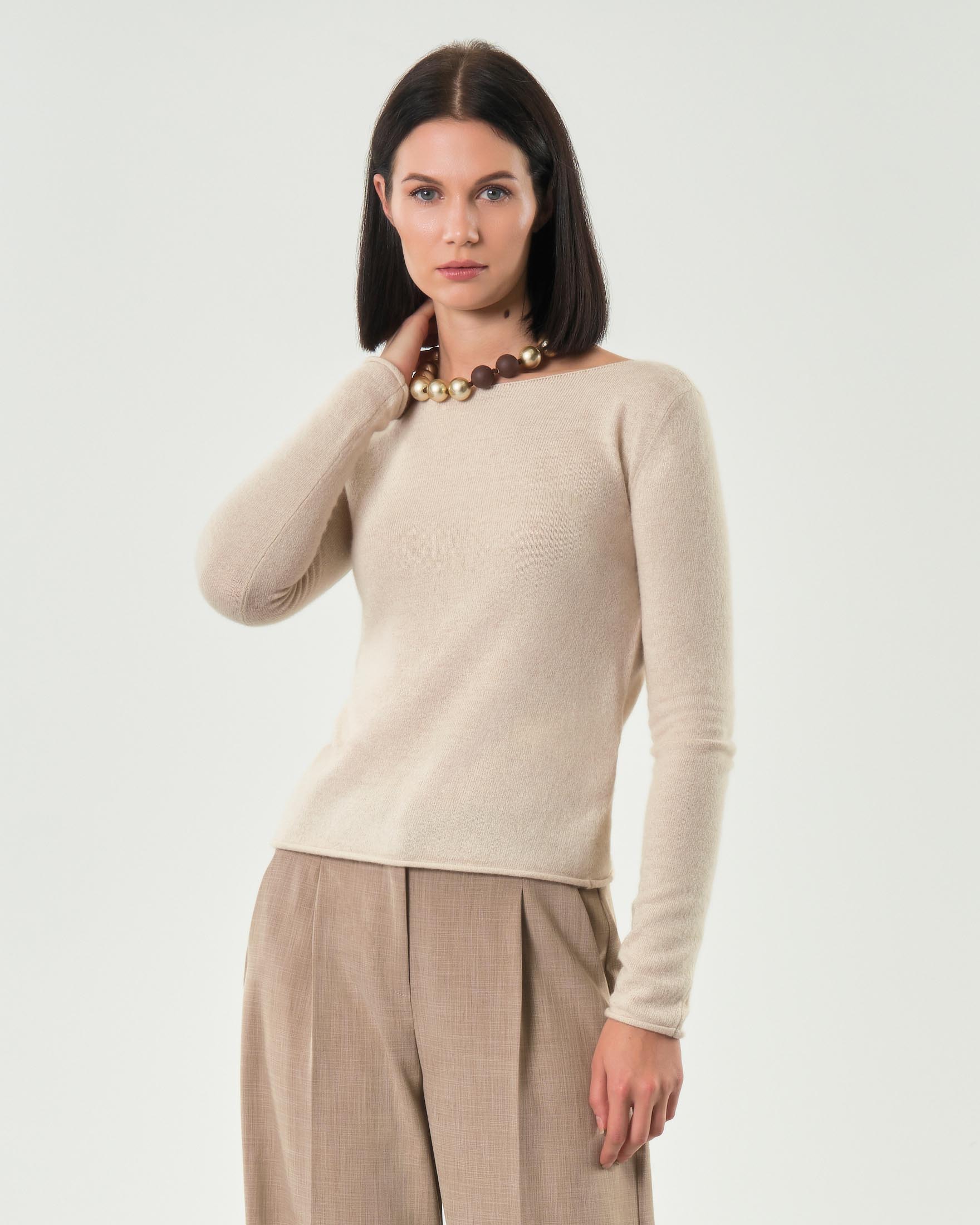 Maglia beige girocollo Emme Marella in lana e cashmere con orli tagliati a vivo