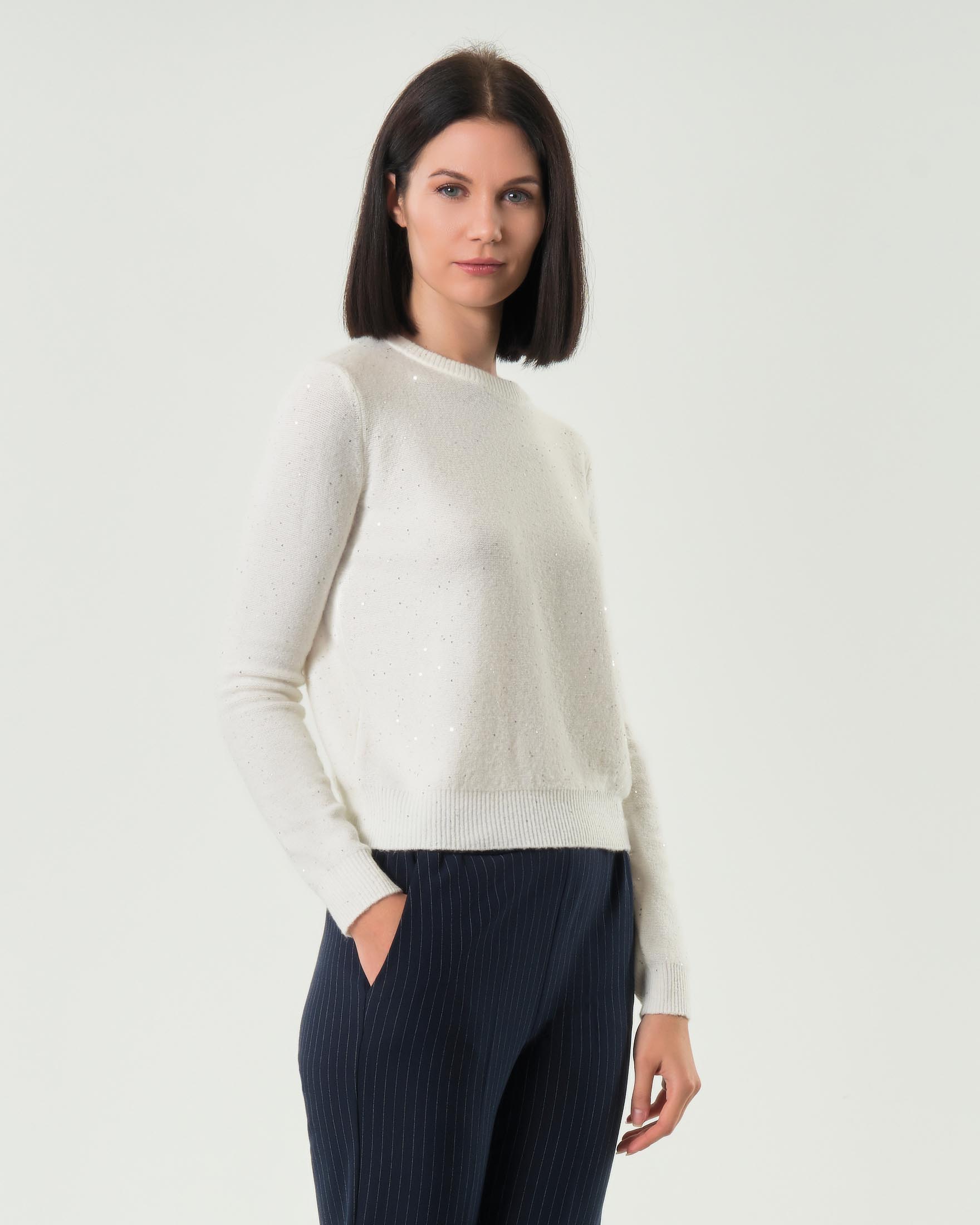 Maglia girocollo bianca Emme Marella in misto lana rasata con paillettes applicate all over