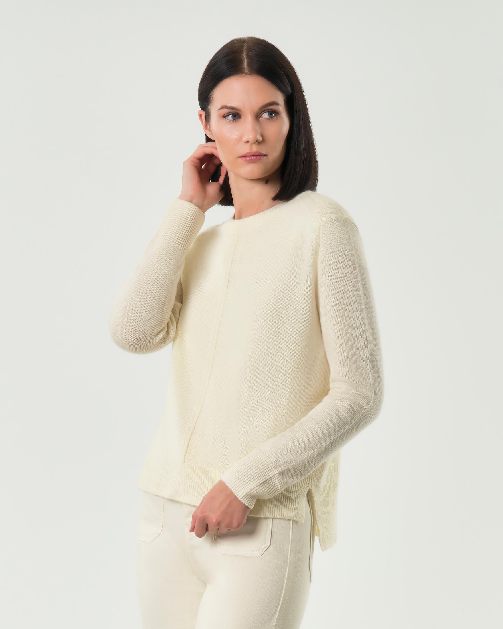 Maglia girocollo color panna Emme Marella in misto lana con motivo a trecce verticale