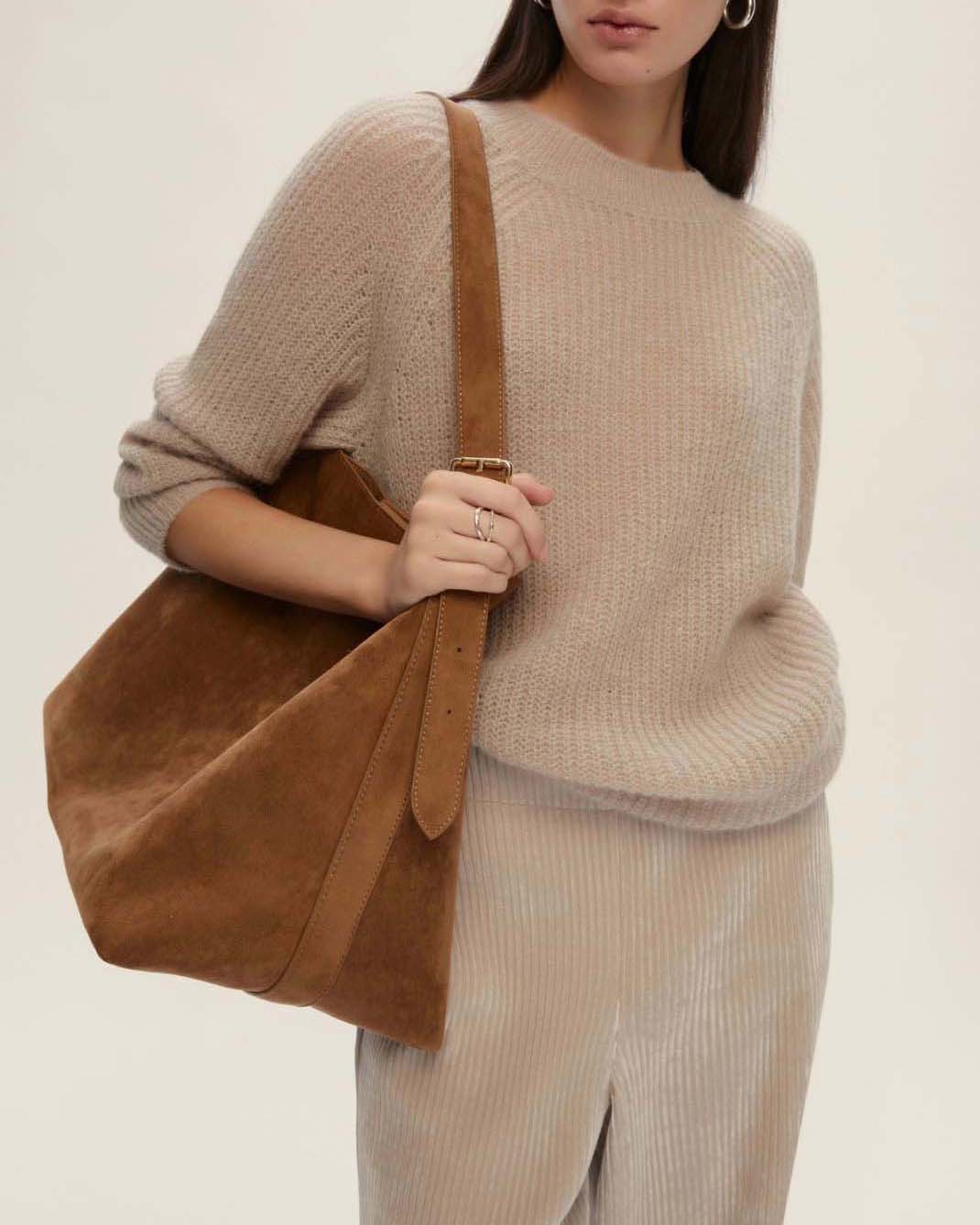 Maglia color sabbia Emme Marella in misto alpaca a coste con maniche raglan