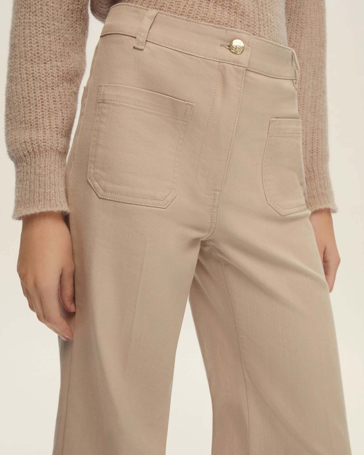 Pantaloni palazzo color sabbia Emme Marella in bull di cotone stretch a vita alta con taschini applicati image