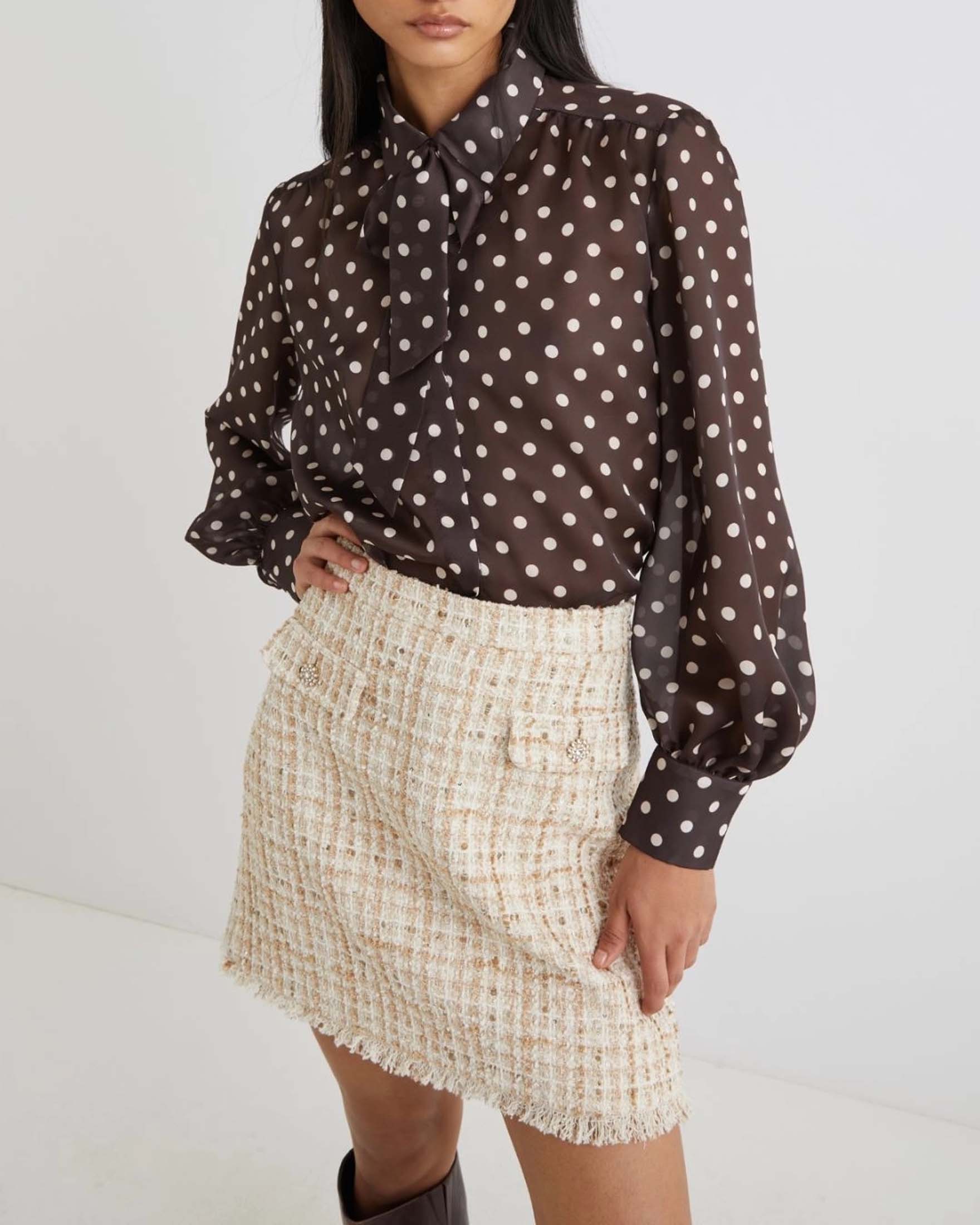 Camicia marrone a pois avorio Marella in raso chiffon con sciarpina al collo