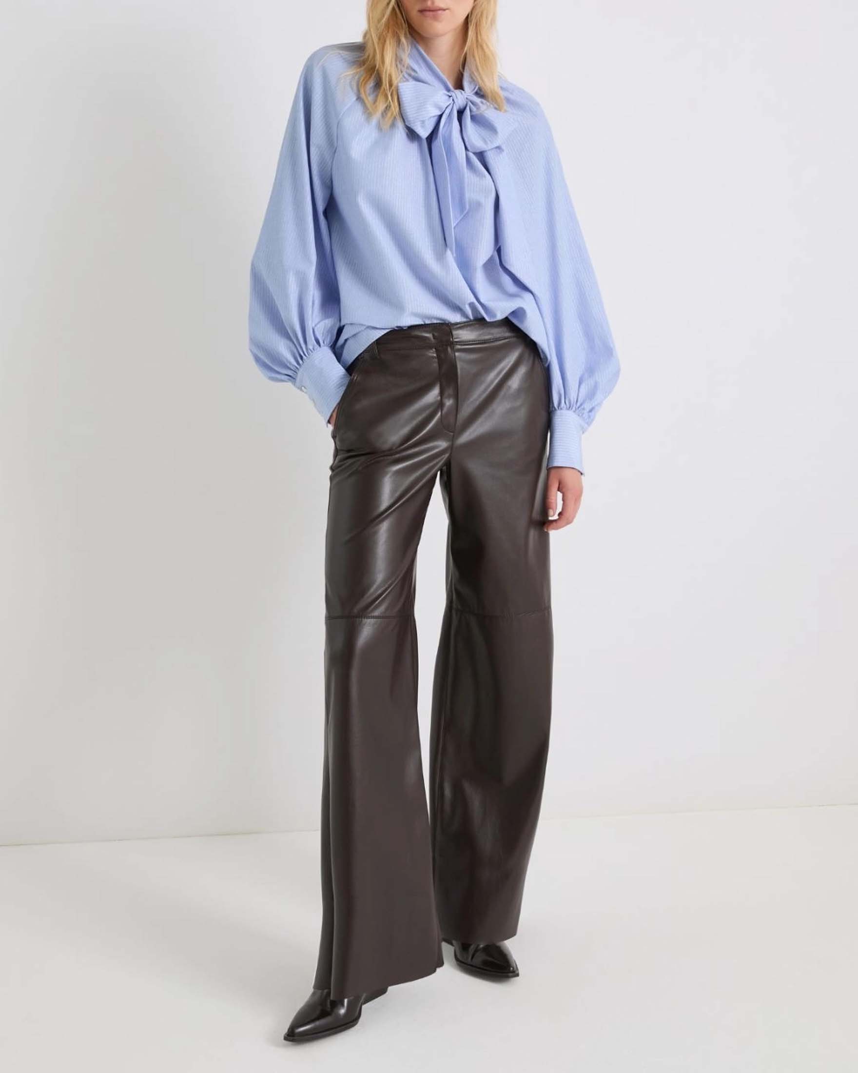 Pantaloni marroni Marella in similpelle dalla linea wide