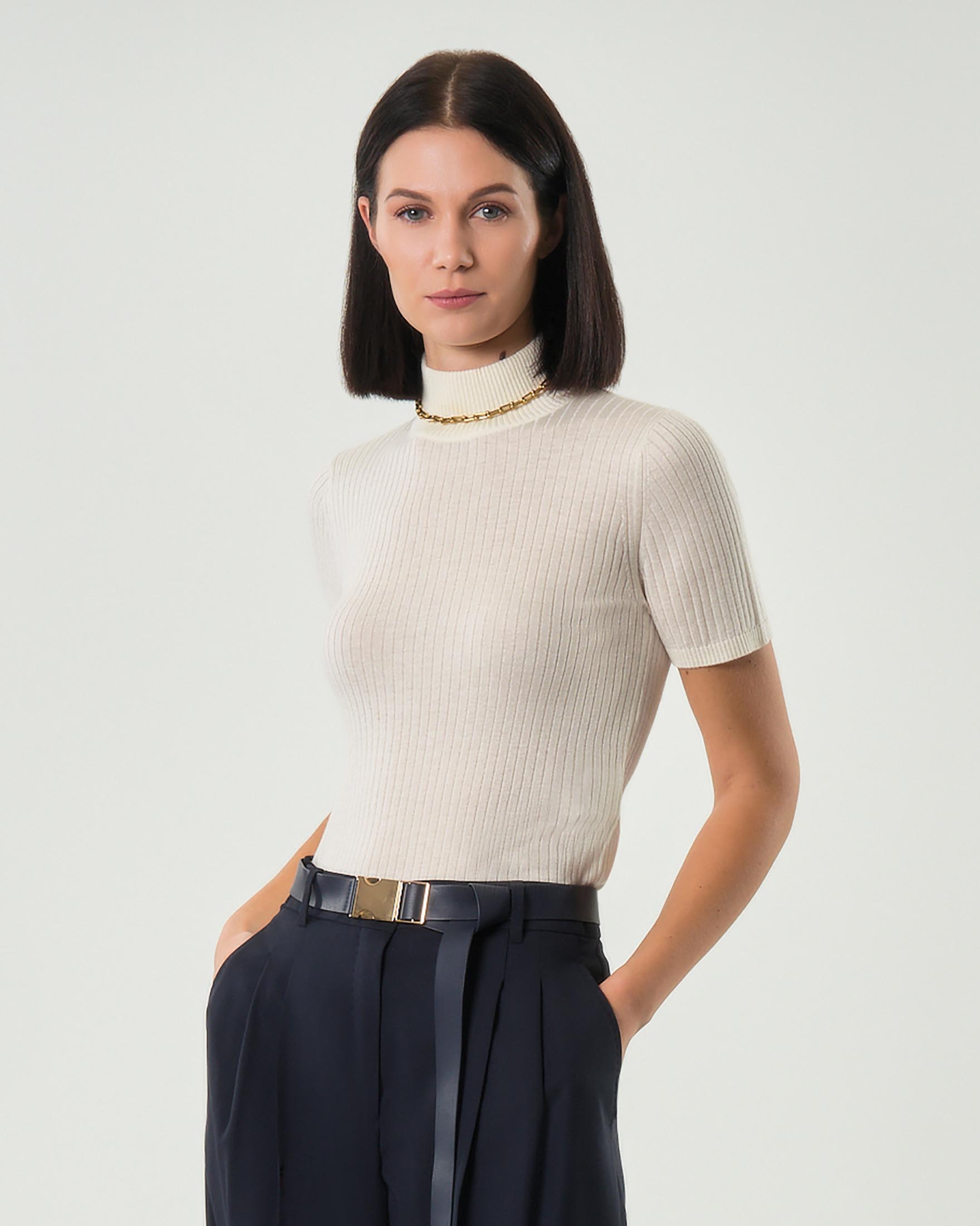 Maglia bianca a maniche corte Max Mara Studio in seta e lana a coste