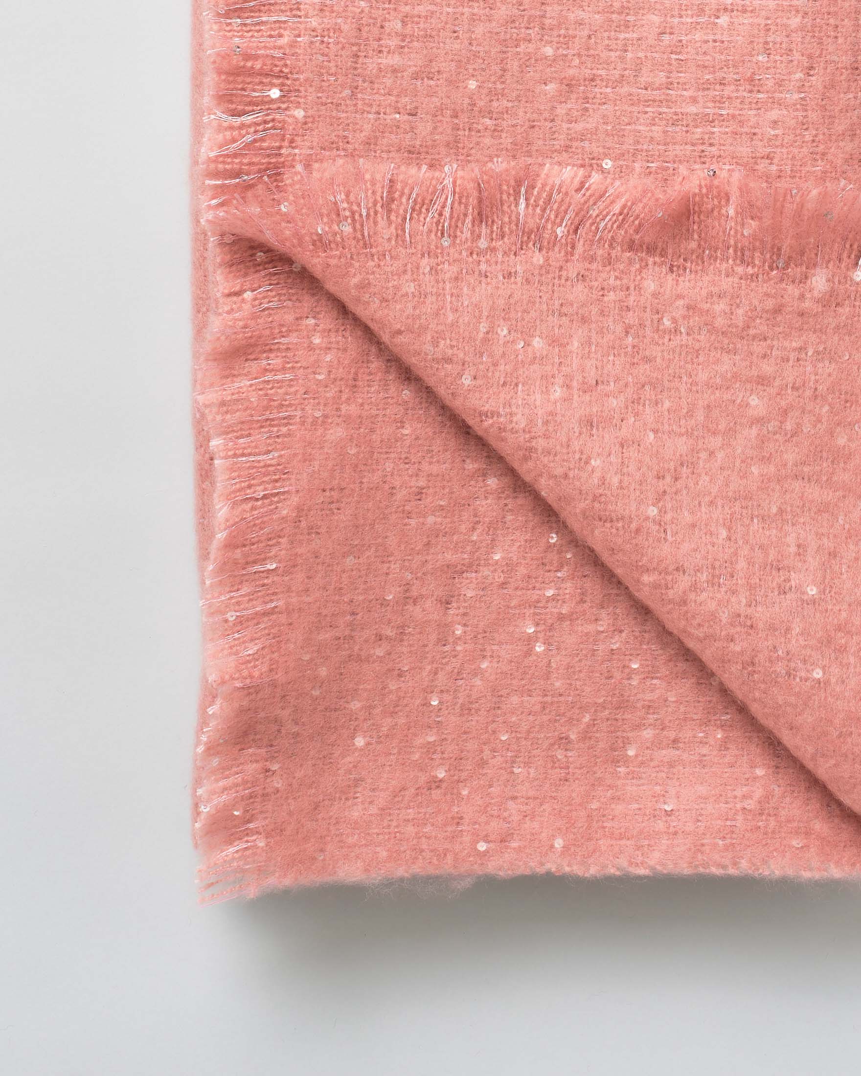 Sciarpa rosa Hlo! con pailettes all over e frange sul fondo image