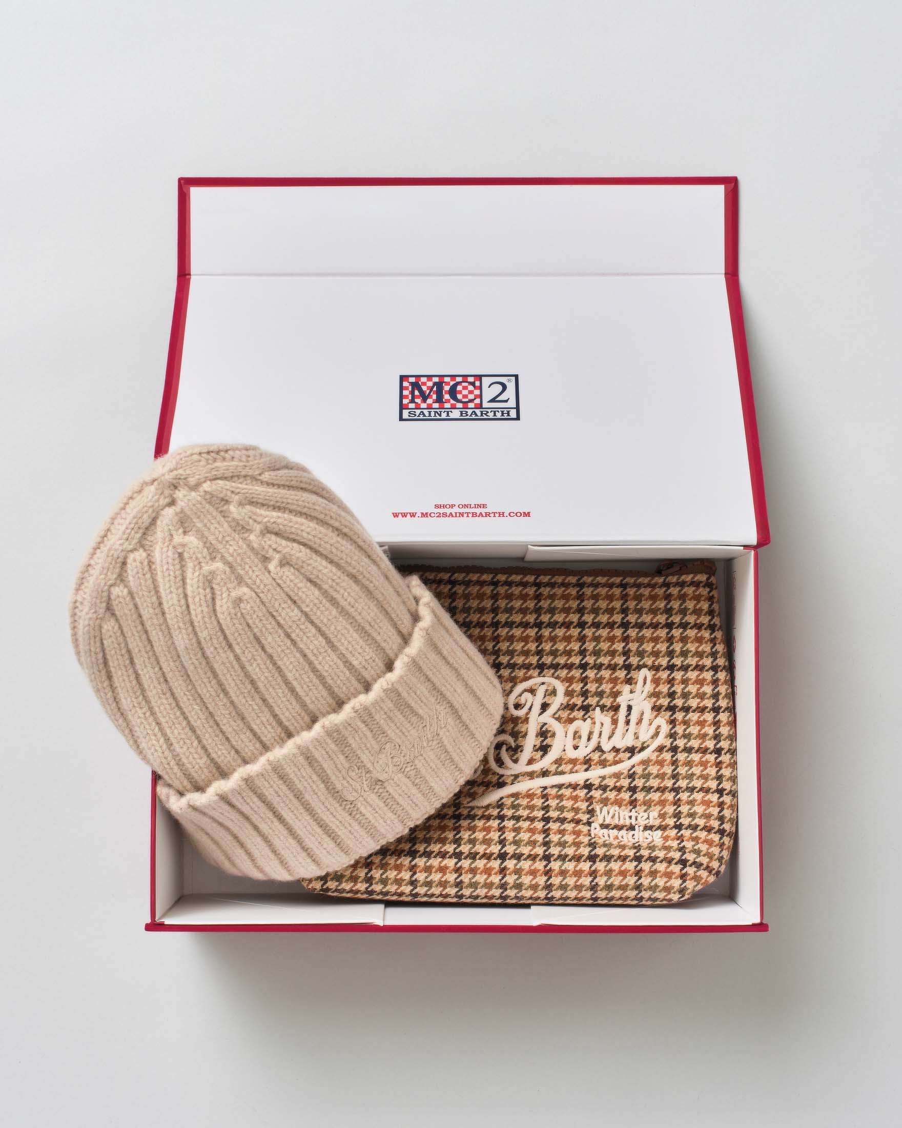Set idea regalo MC2 Saint Barth beige composto da pochette pied de poule e berretto