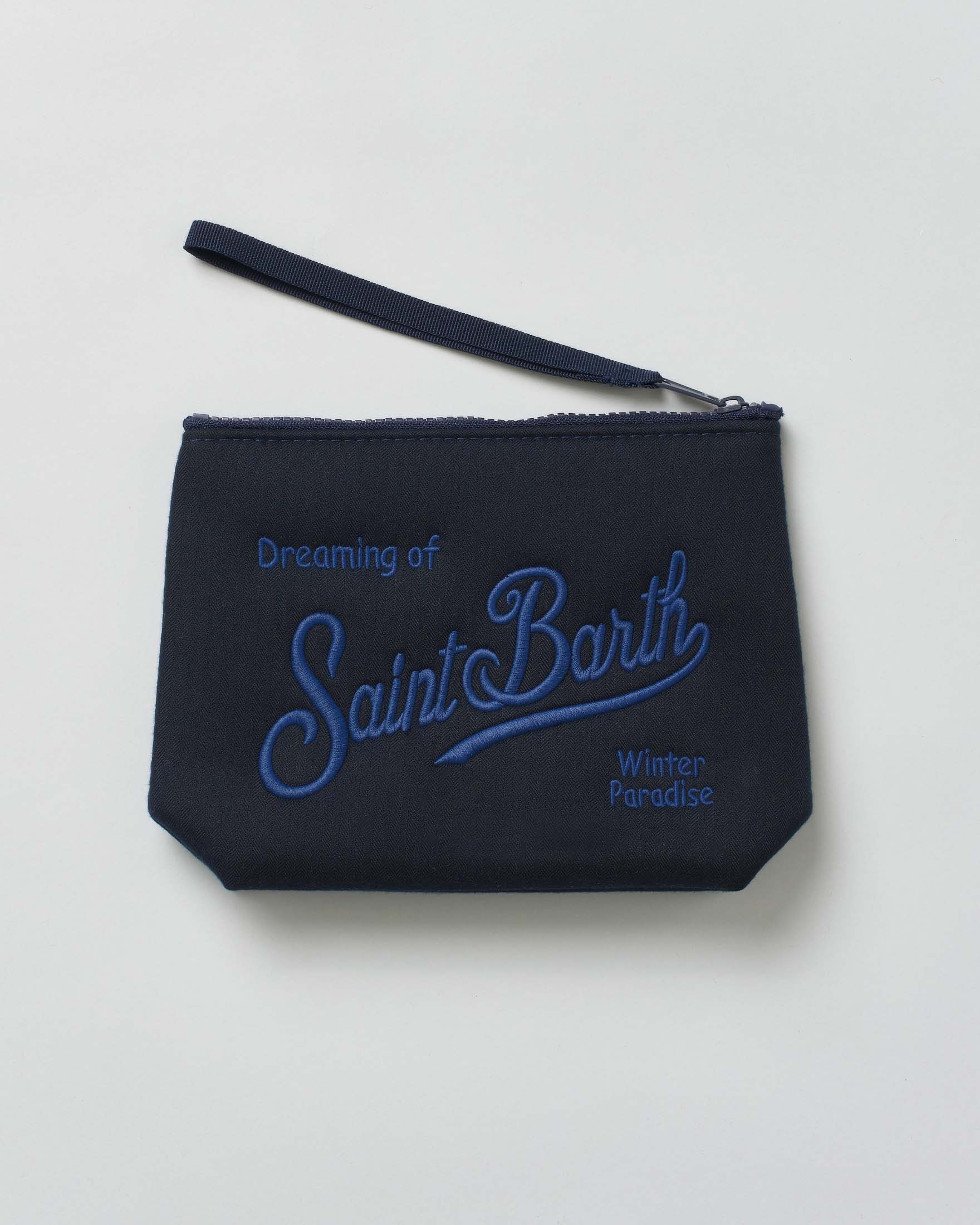 Pochette Aline Flannel blu in tessuto a effetto flanella con logo blu royal ricamato fronte e retro image